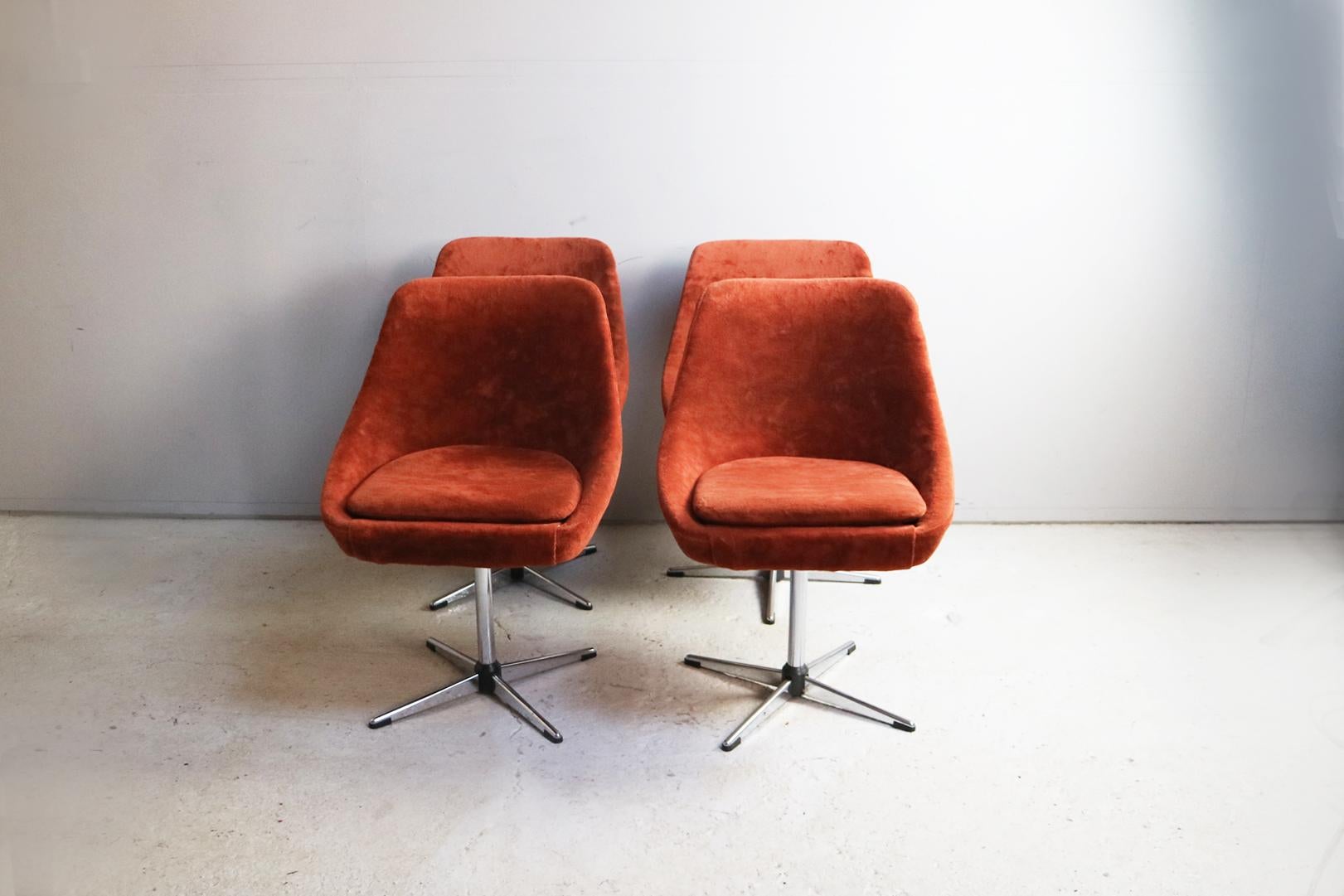 Mid-Century Modern Pair of 1960’s mid century Belgian dining chairs  For Sale