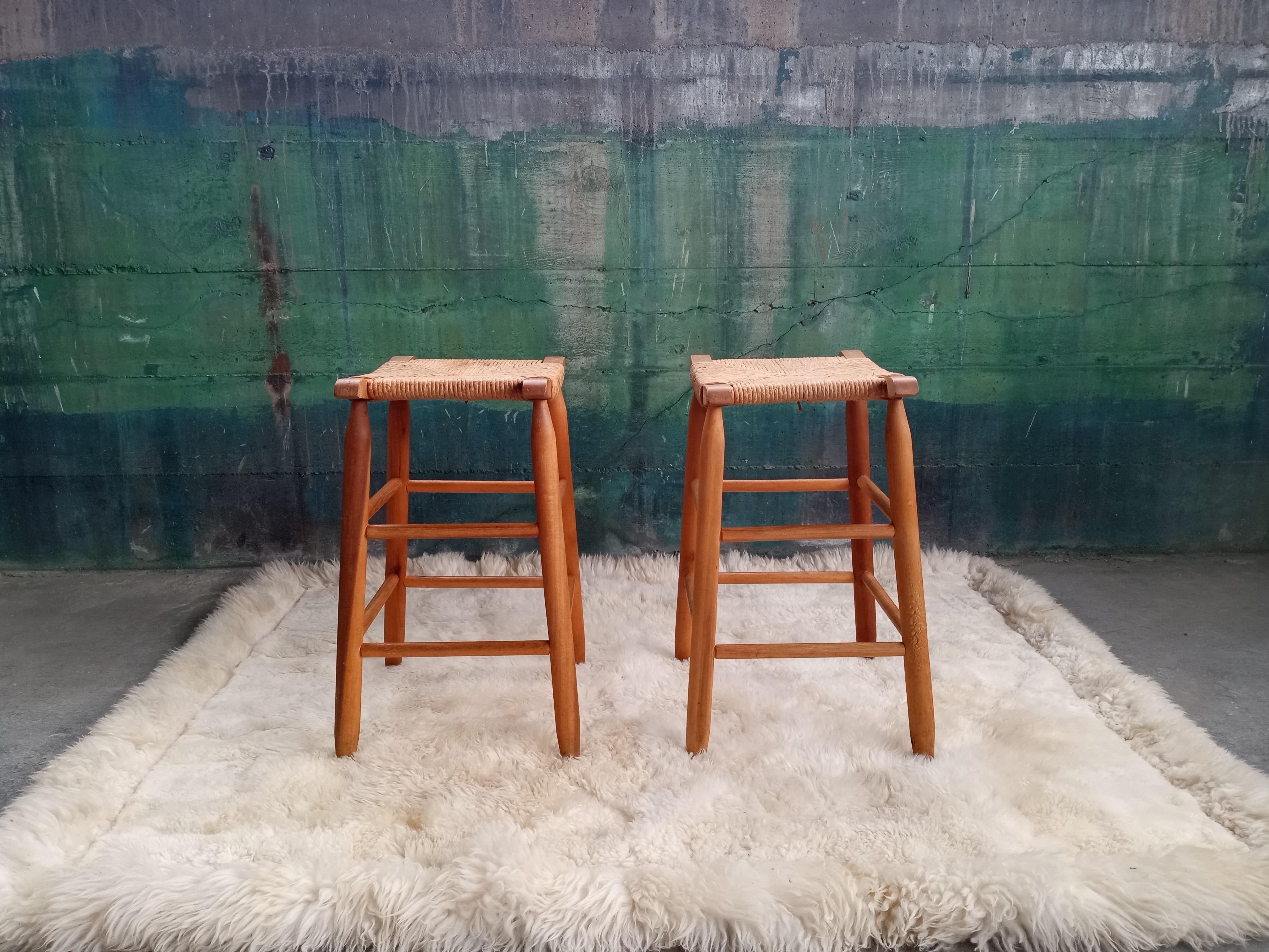 Milieu du XXe siècle Paire de tabourets en corde danois du milieu du siècle 1960 -- 2 Pieces en vente