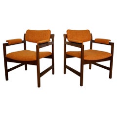 Pair of 1960s Mid-Century Modern Armchairs in Knoll Fabric
