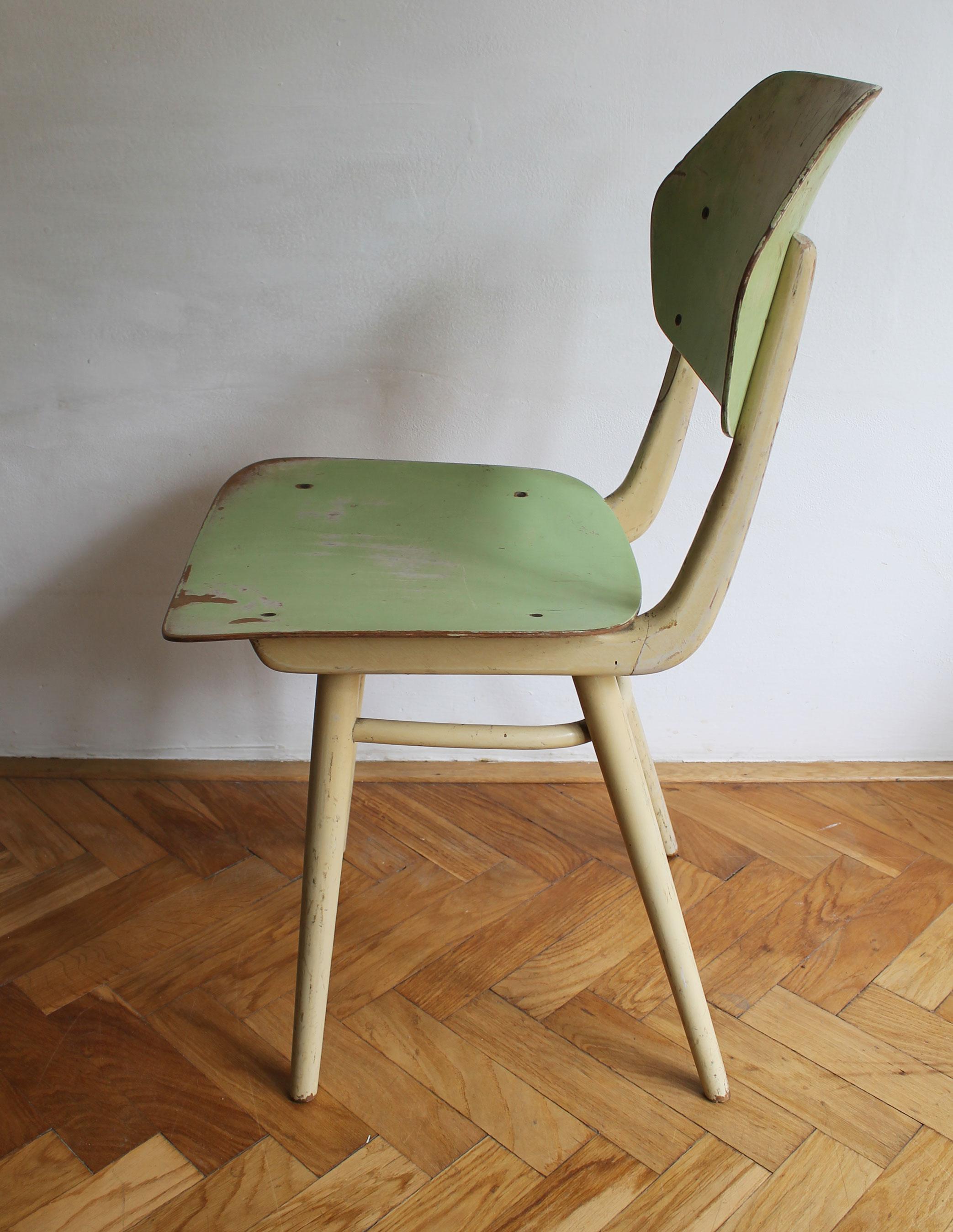 Pair of 1960's Mid Century Modern Dining Chairs by TON In Fair Condition For Sale In Brno, CZ