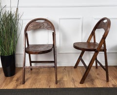 Ein Paar klappbare Thonet B 751-Holzstühle aus der Mitte des Jahrhunderts, 1960er Jahre
