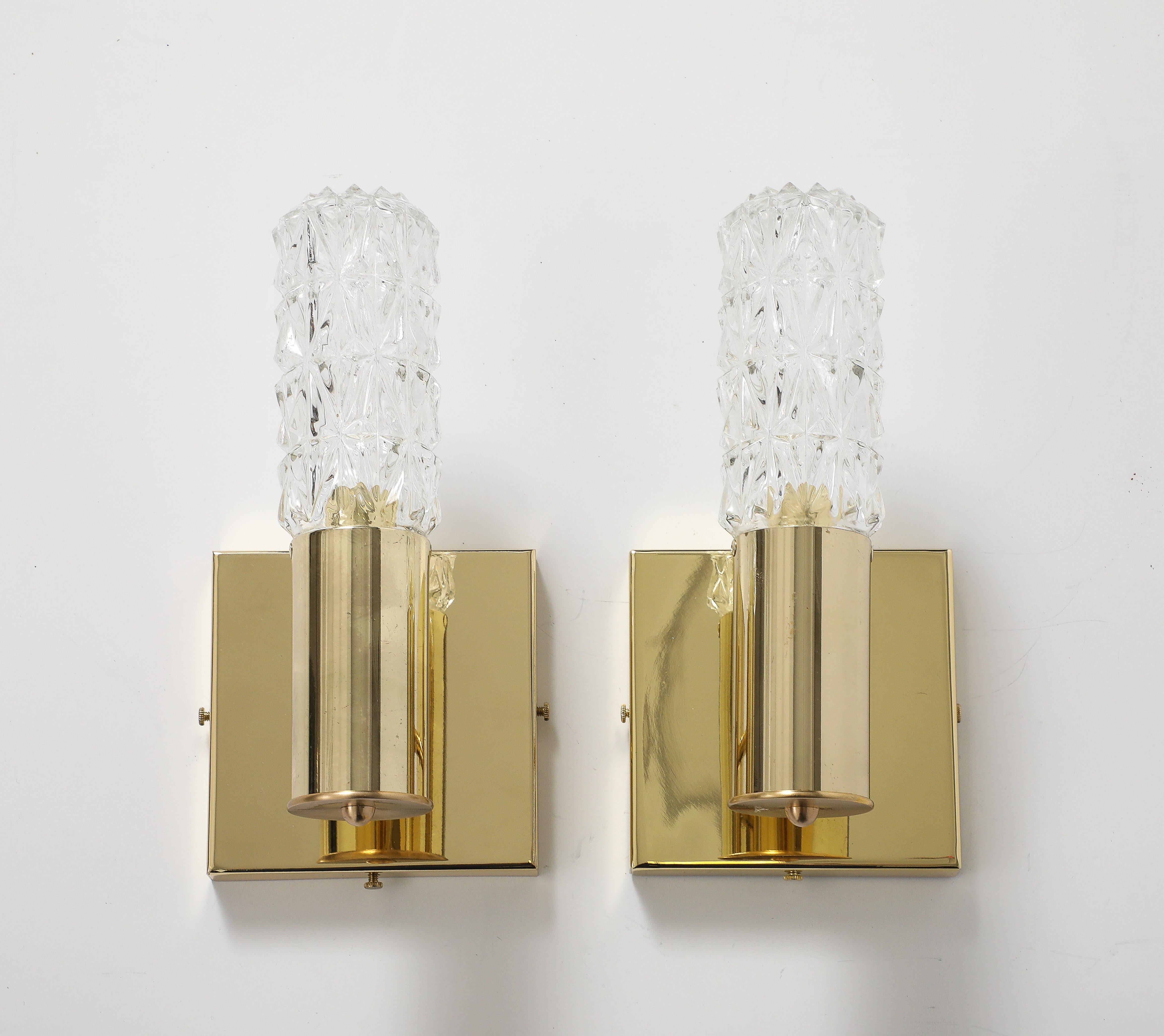 Mid-Century Modern Pair of 1960's Minimalist Brass and Faceted Crystal Wall Sconces by Doria. For Sale