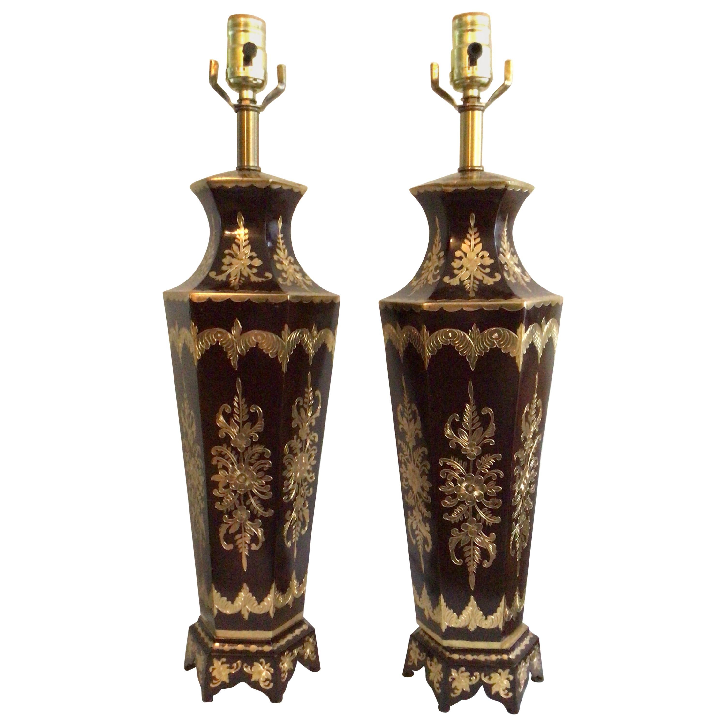 Pair of 1960s Painted Brass and Inlayed Anglo-India Style Lamps For Sale