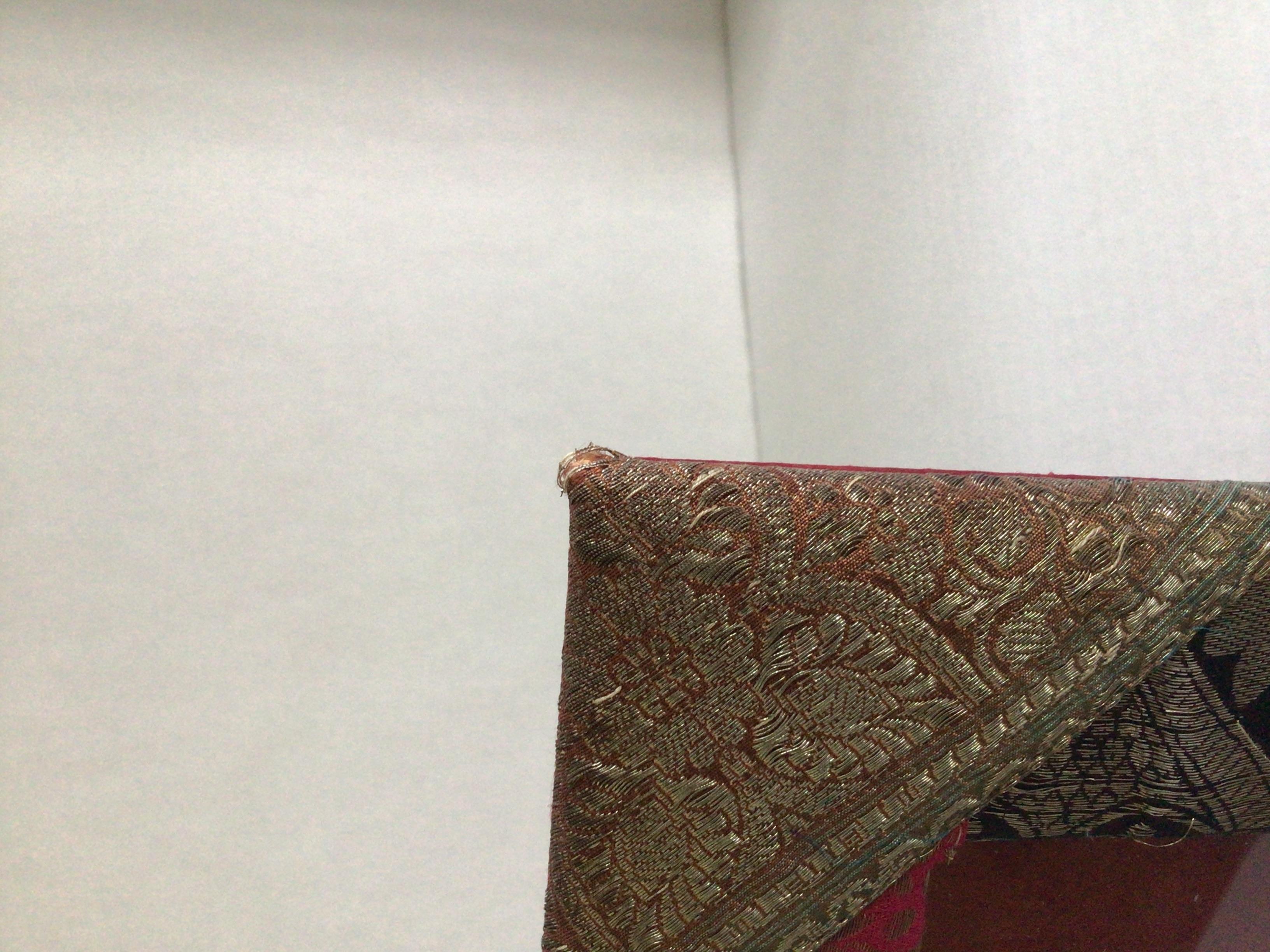 Pair of 1960s Picture Frames Covered in Brocade Fabric For Sale 12