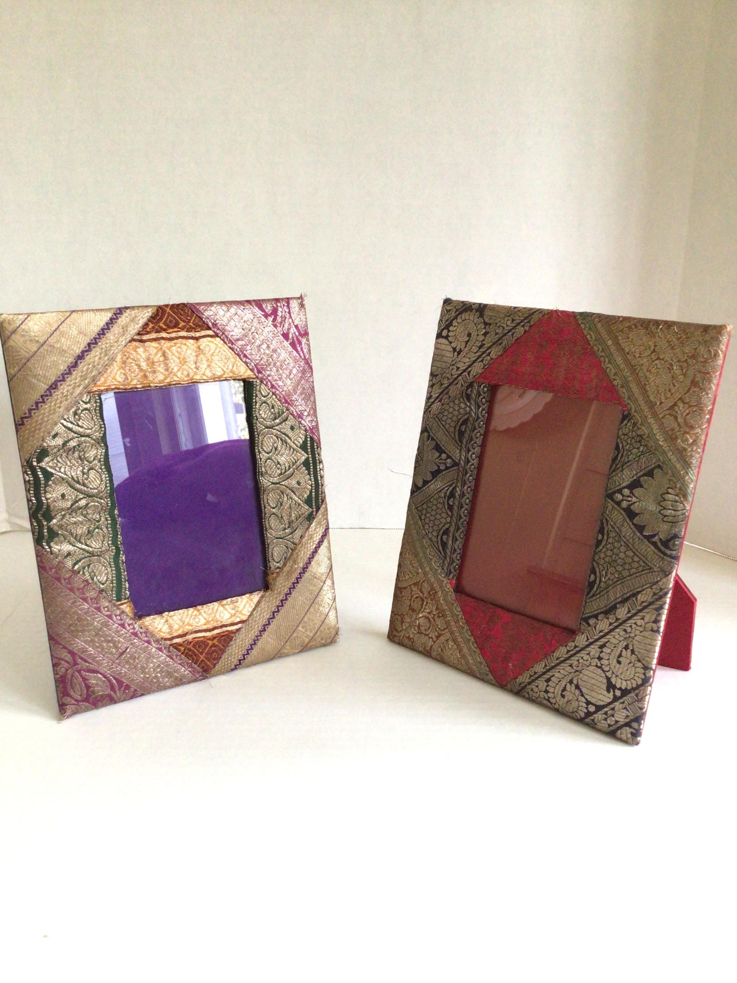 Indian Pair of 1960s Picture Frames Covered in Brocade Fabric For Sale