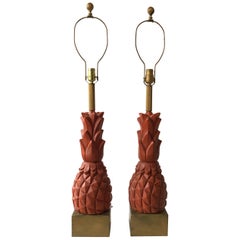 Coppia di lampade ananas in gesso degli anni '60 con base in Wood