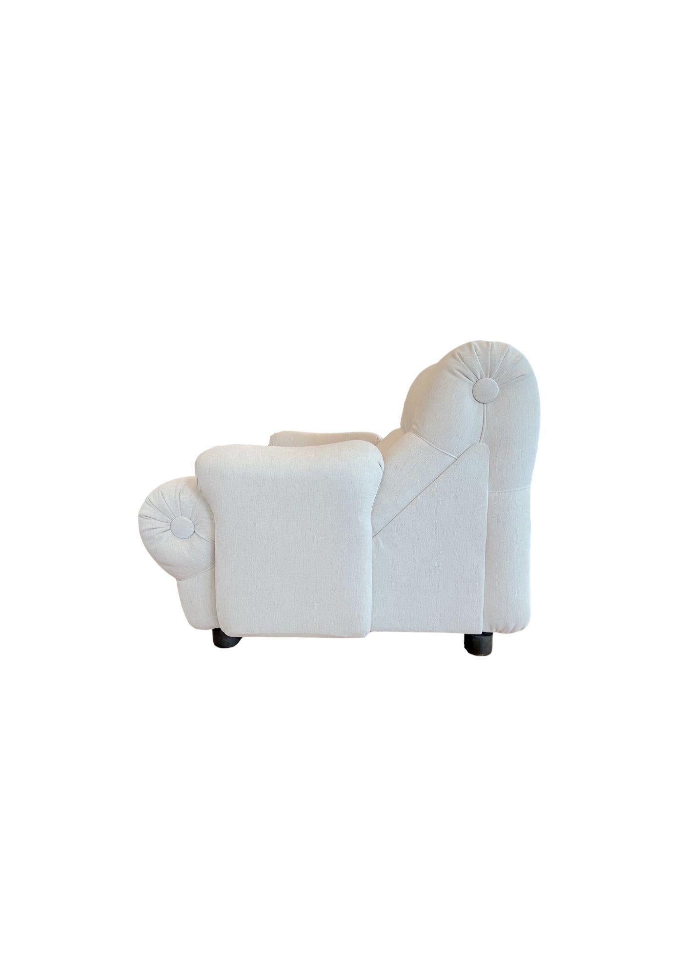 Modern White Lounge Chairs by Emilio Guarnacci and Felix Padovano Pair For Sale