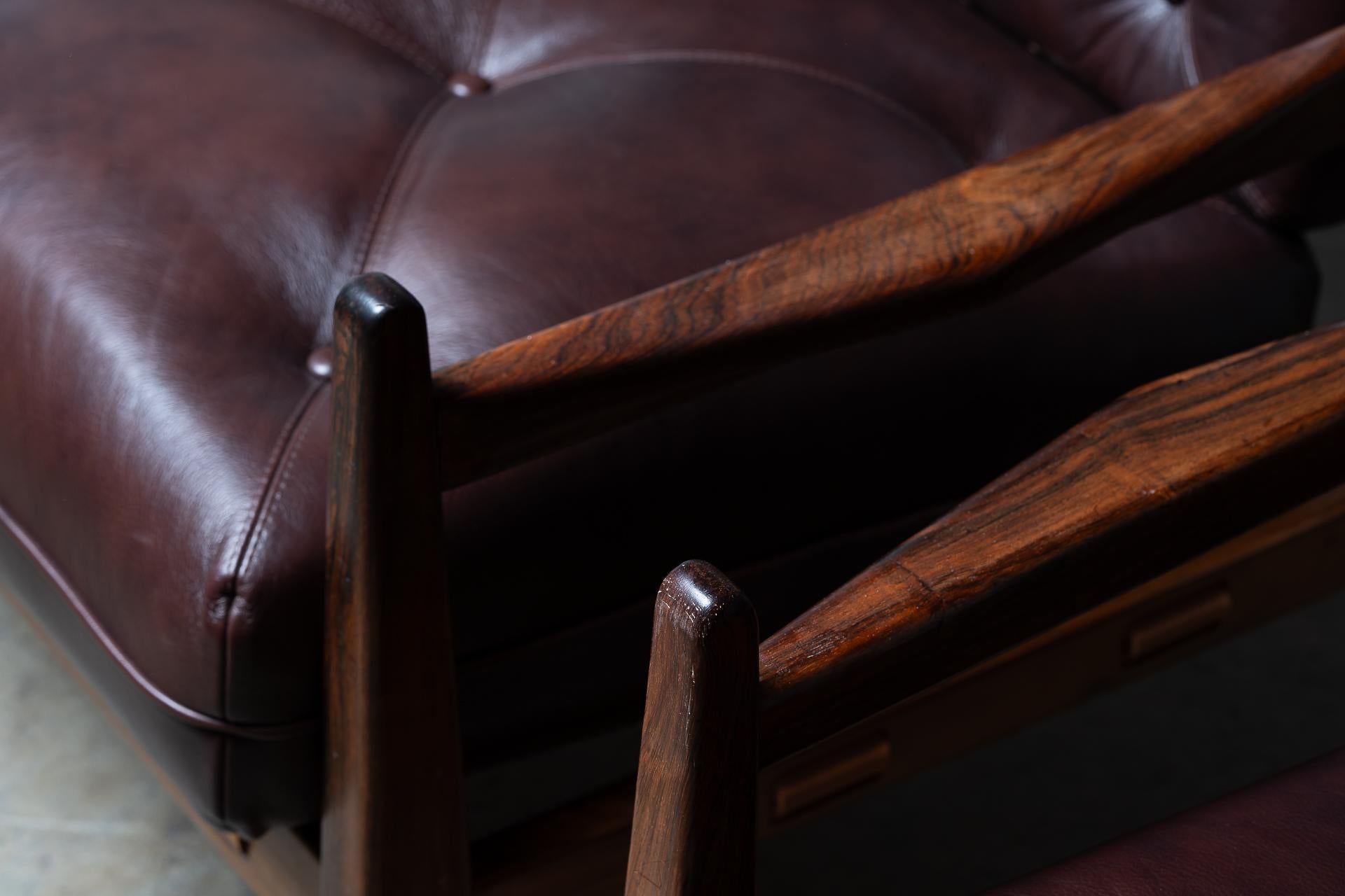 Pair of 1960s “Saci” Armchairs by Jean Gillon for WoodArt in Solid Jacaranda In Excellent Condition For Sale In Victoria, BC