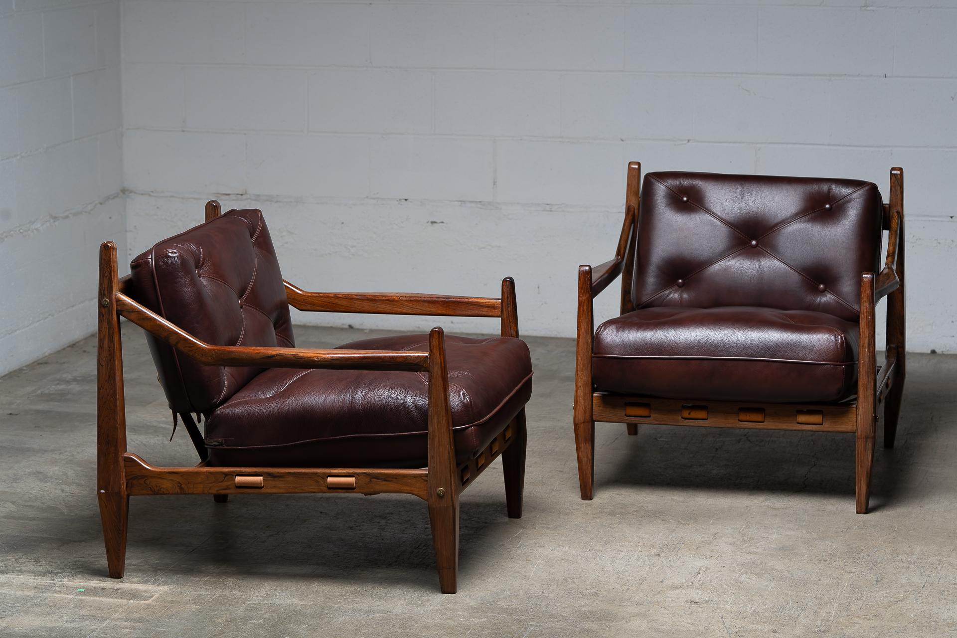 Mid-20th Century Pair of 1960s “Saci” Armchairs by Jean Gillon for WoodArt in Solid Jacaranda For Sale
