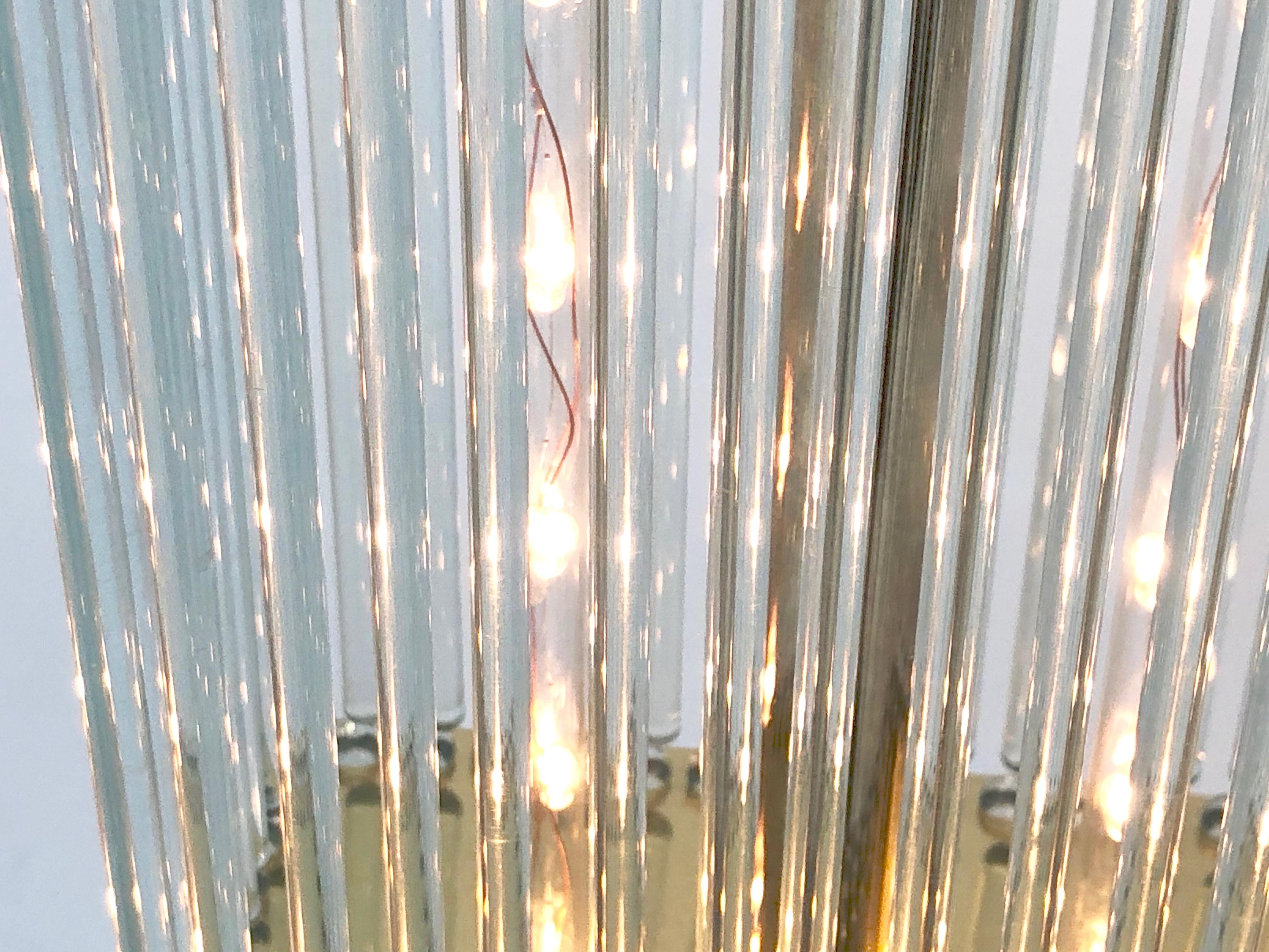 Stehlampen aus Messing und Glas mit Messingstäben von Sciolari aus den 1960er Jahren, Paar im Angebot 5