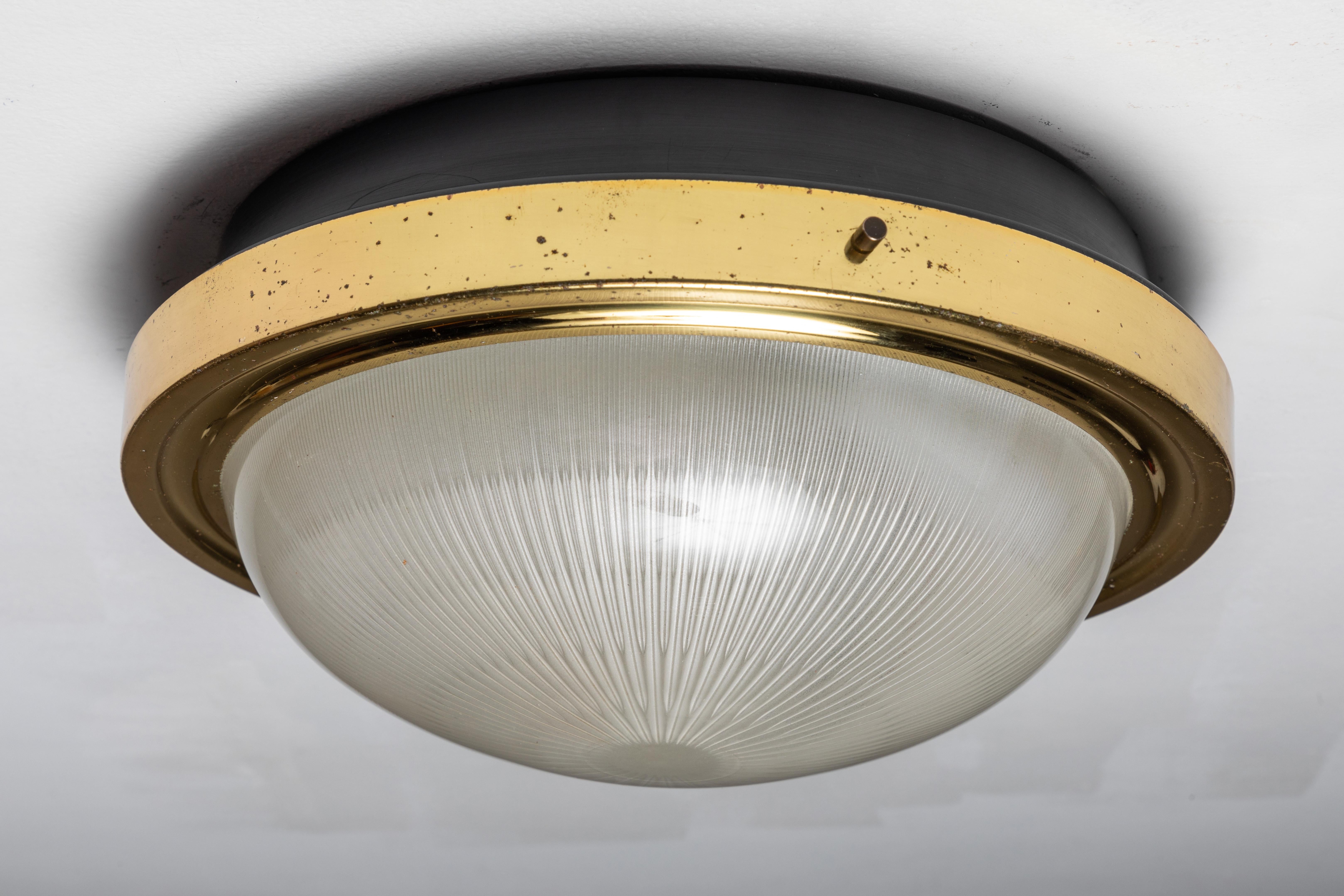 Pair of 1960s Sergio Mazza Brass and Glass Wall or Ceiling Lights for Artemide In Good Condition For Sale In Glendale, CA