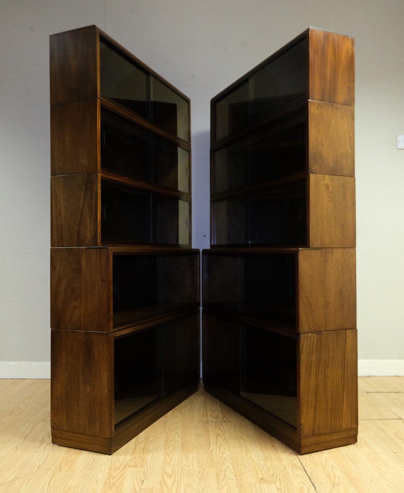 English PAIR OF 1960'S SIMPLEX HARDWOOD FULL SIZED LIBRARY STACKING BOOKCASES FiVE PIECE For Sale