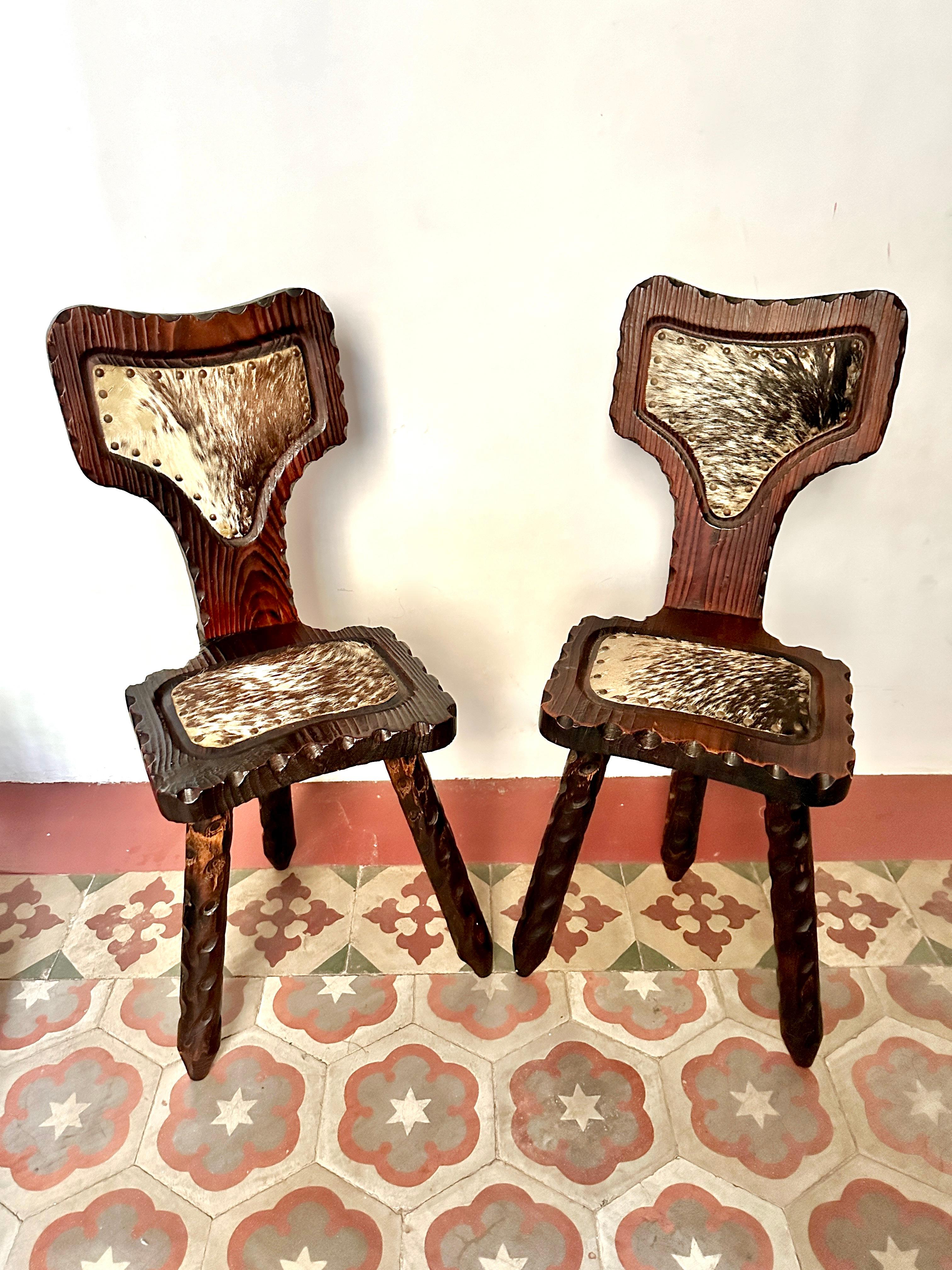 Brutalisme Paire de tabourets brutalistes espagnols des années 1960 en vente