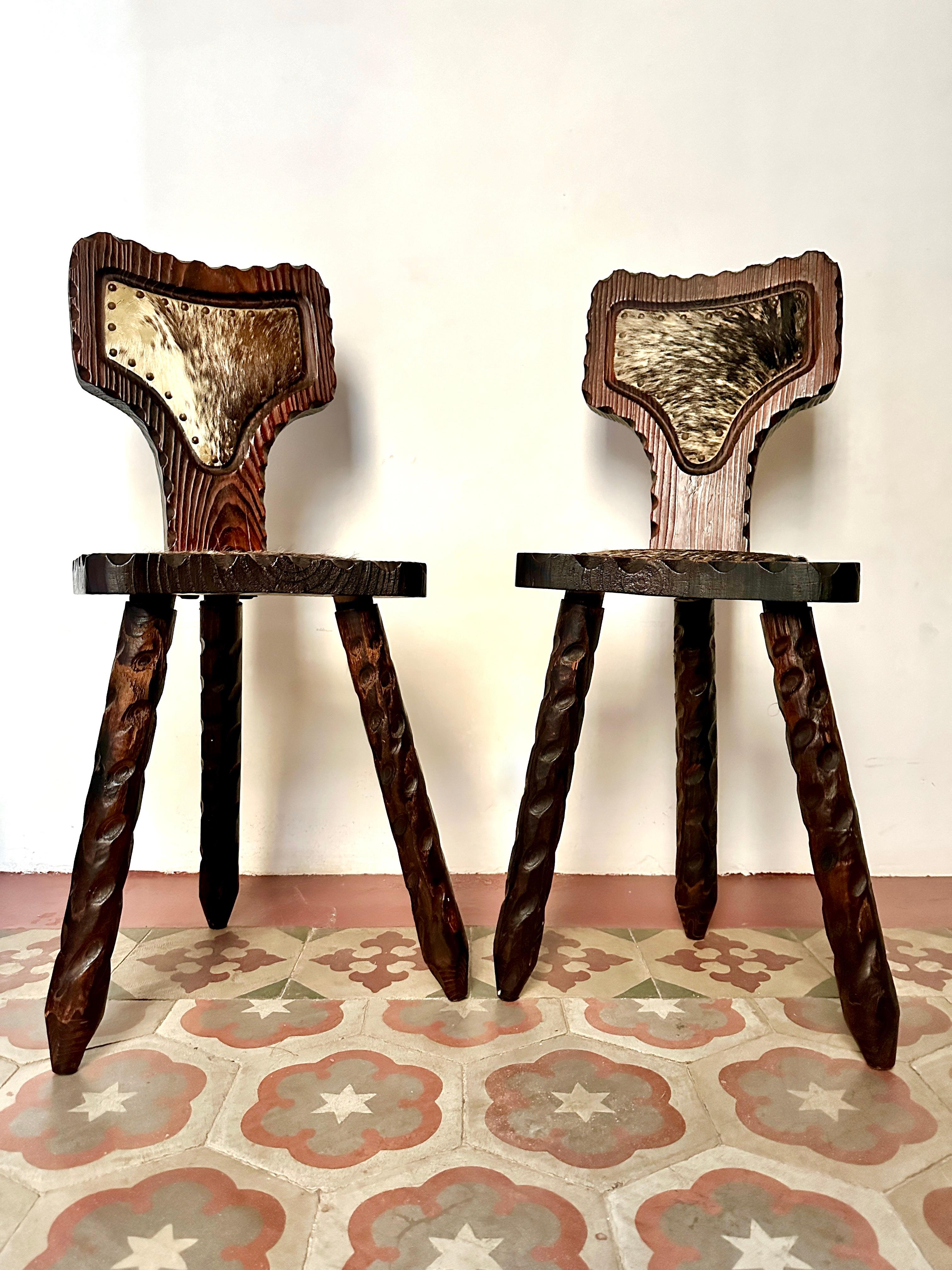 Espagnol Paire de tabourets brutalistes espagnols des années 1960 en vente