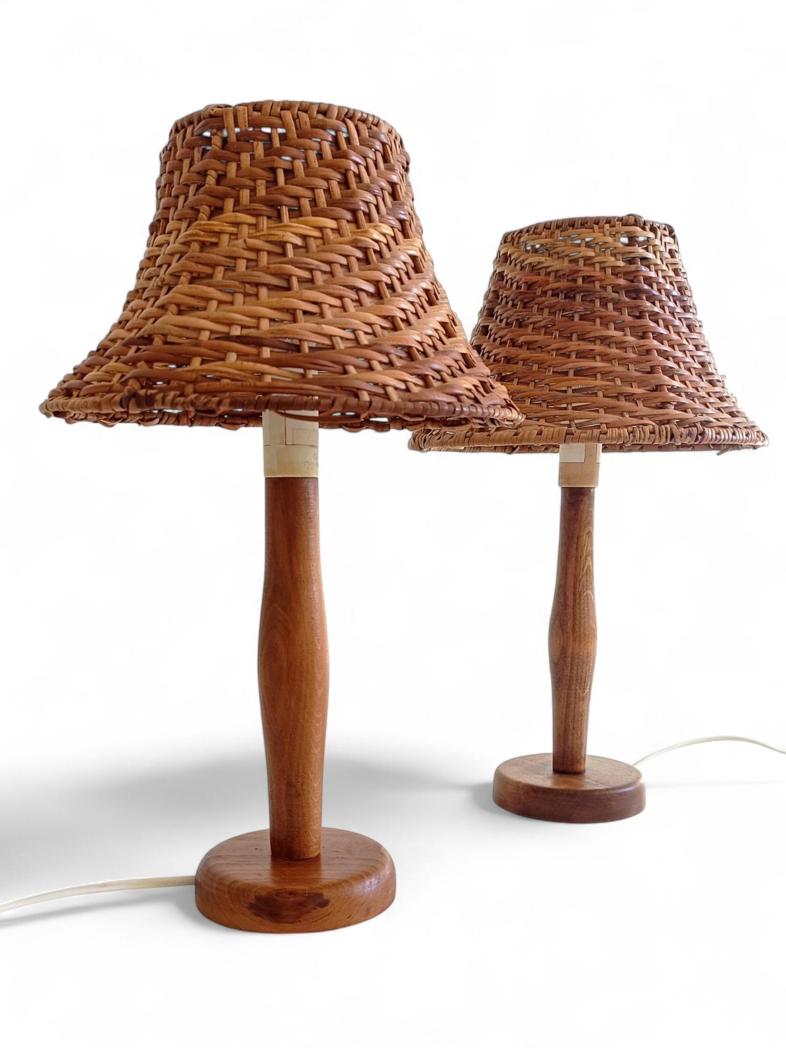 Paire de lampes de table en pin suédois des années 1960 par Ikea - Mid-Century Organic Modern en vente 3