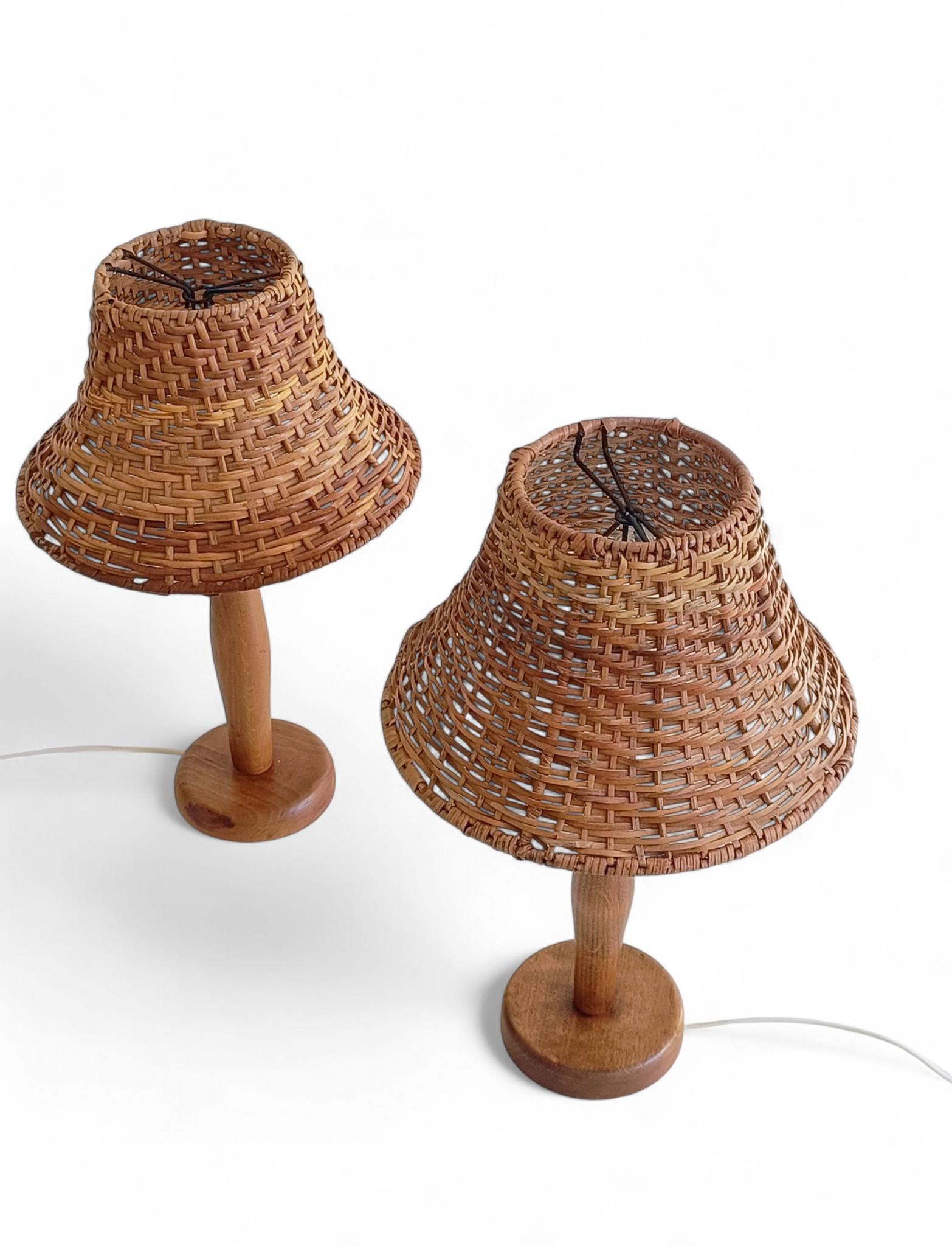 Paire de lampes de table en pin suédois des années 1960 par Ikea - Mid-Century Organic Modern en vente 6