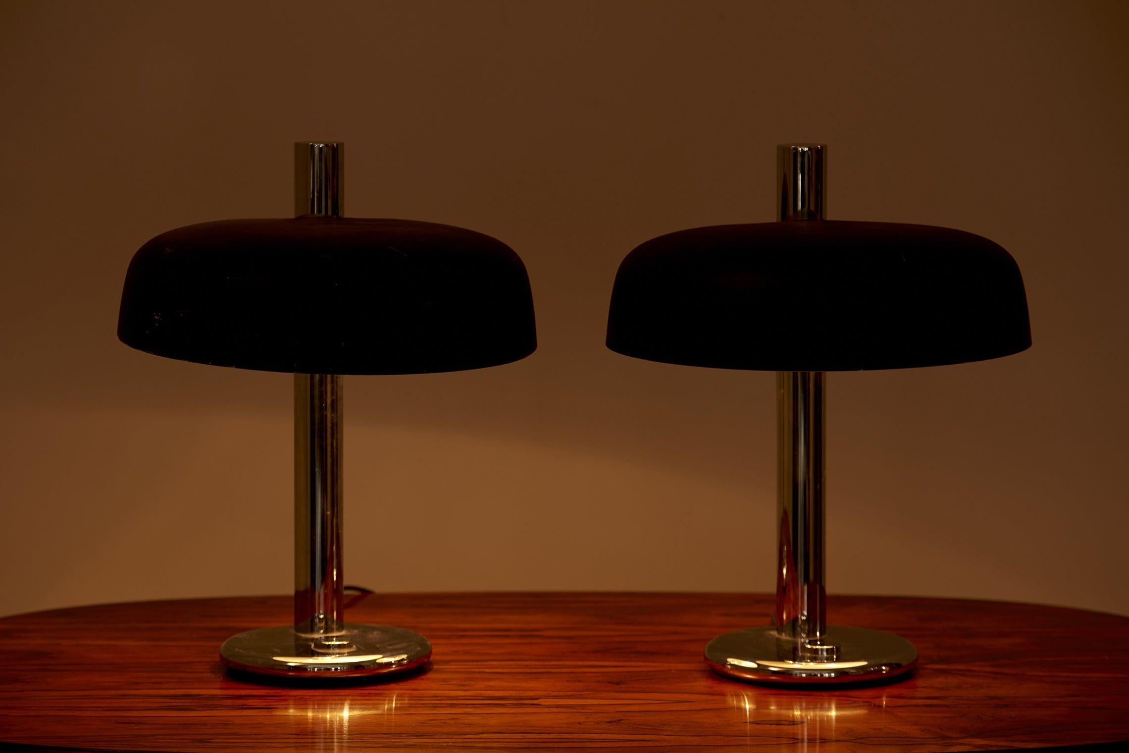 Mid-20th Century Pair of 1960s Table Lamps with Steel Base For Sale