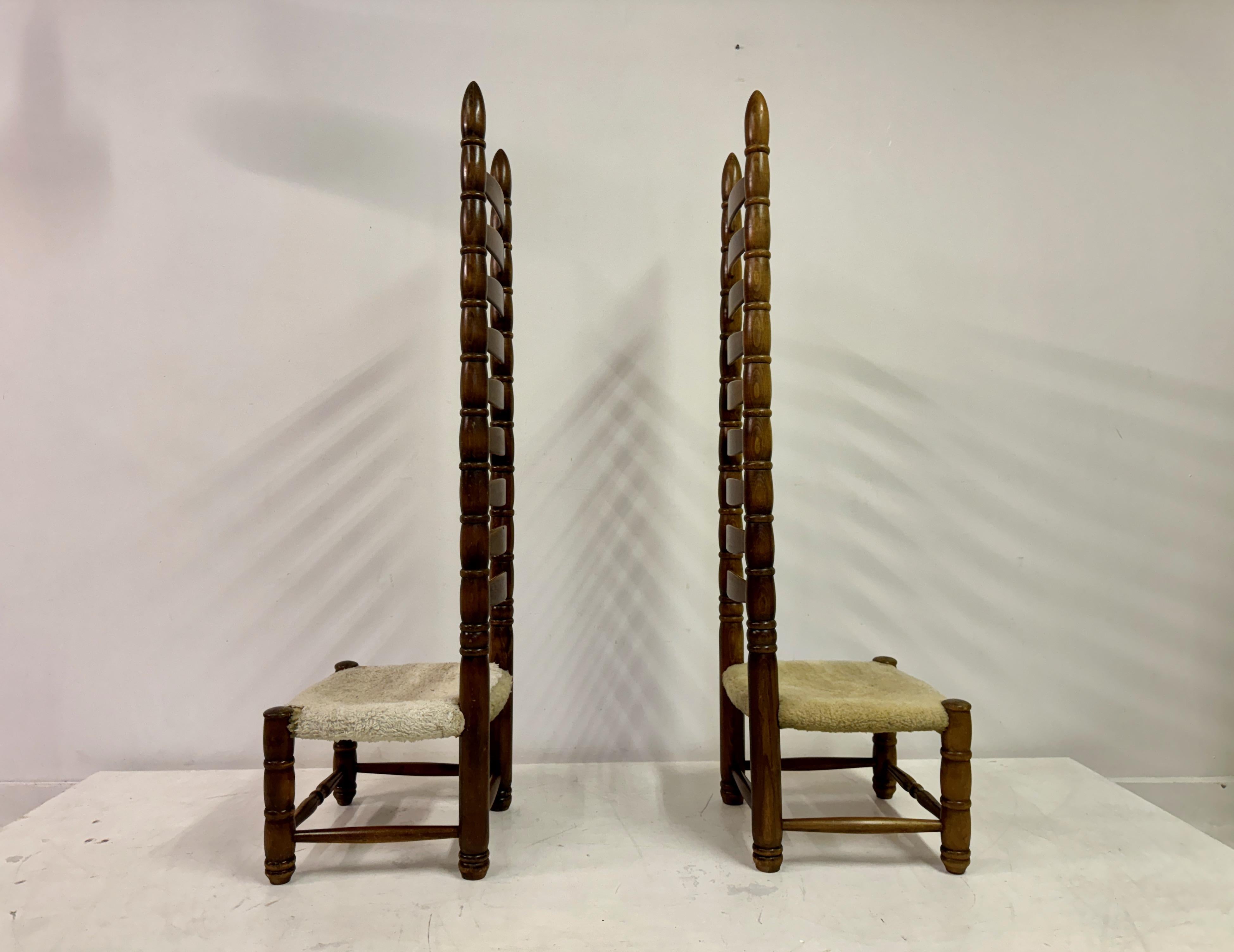 Paire de chaises hautes à dossier en échelle des années 1960 en vente 4