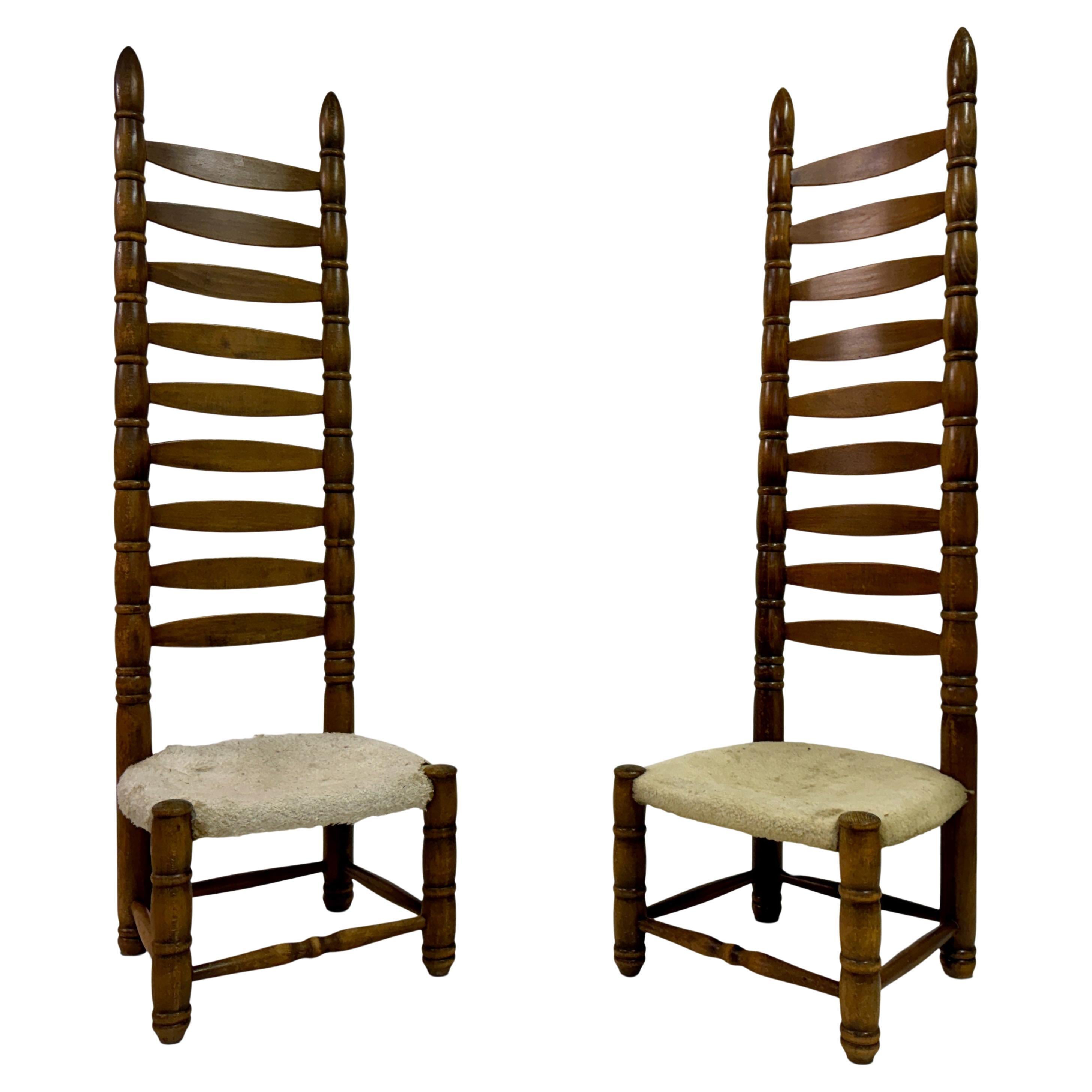 Paire de chaises hautes à dossier en échelle des années 1960 en vente