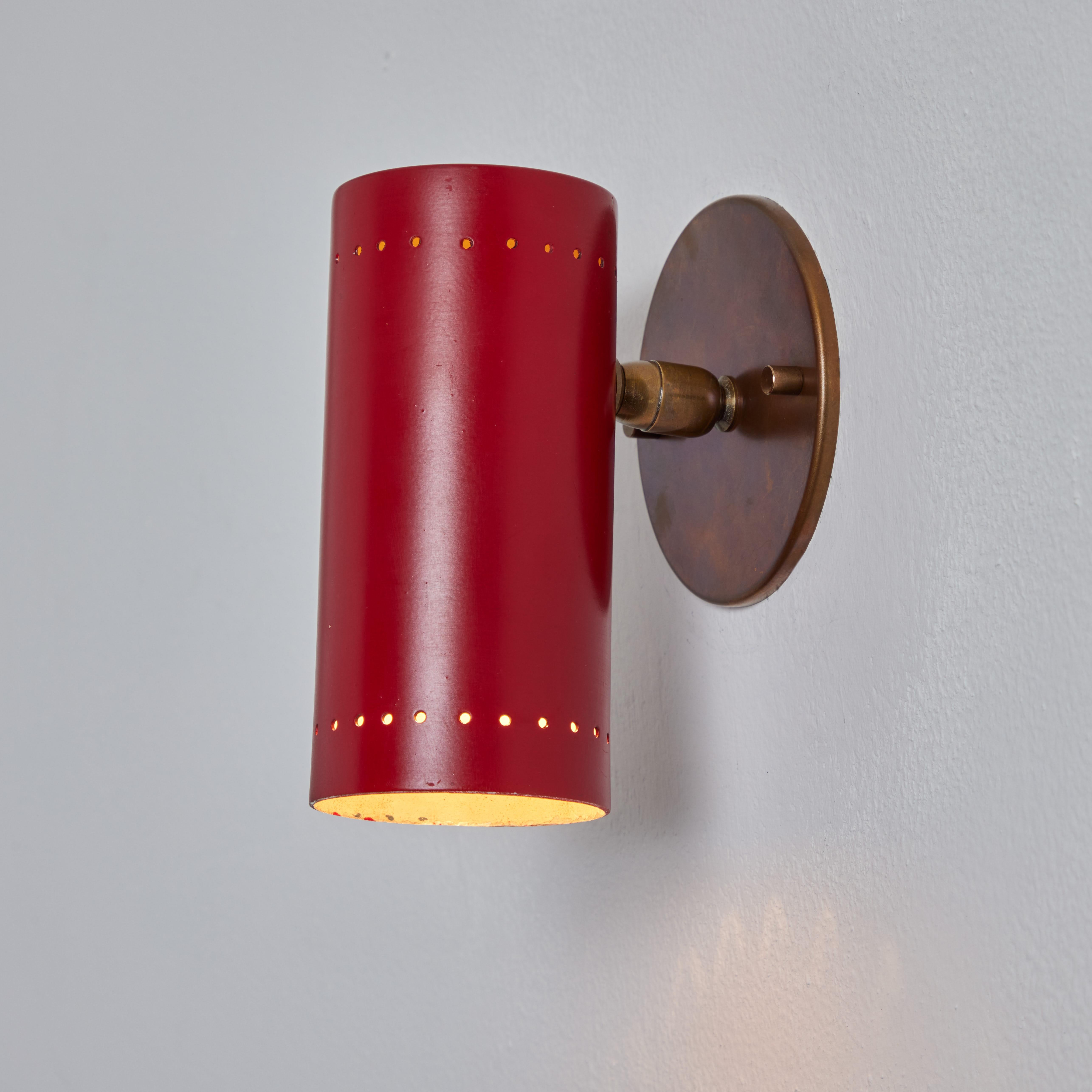 Mid-20th Century Pair of 1960s Tito Agnoli Red and Brass Articulating Sconces for O-Luce For Sale