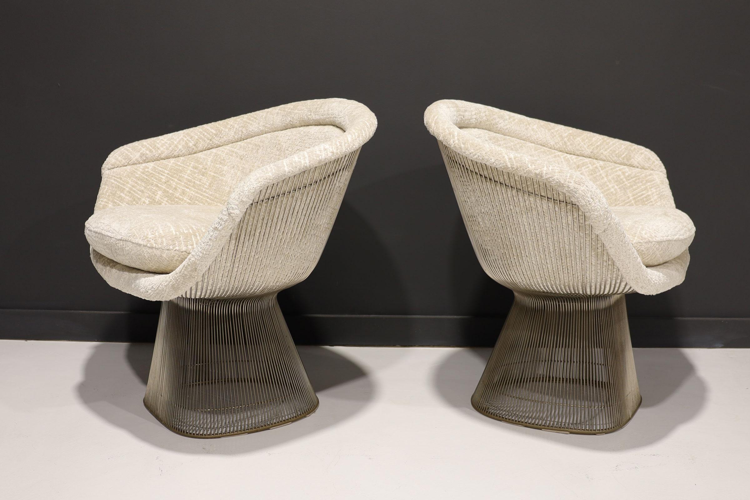 American Pair of 1960s Warren Platner Lounge Chairs in French Boucle' For Sale