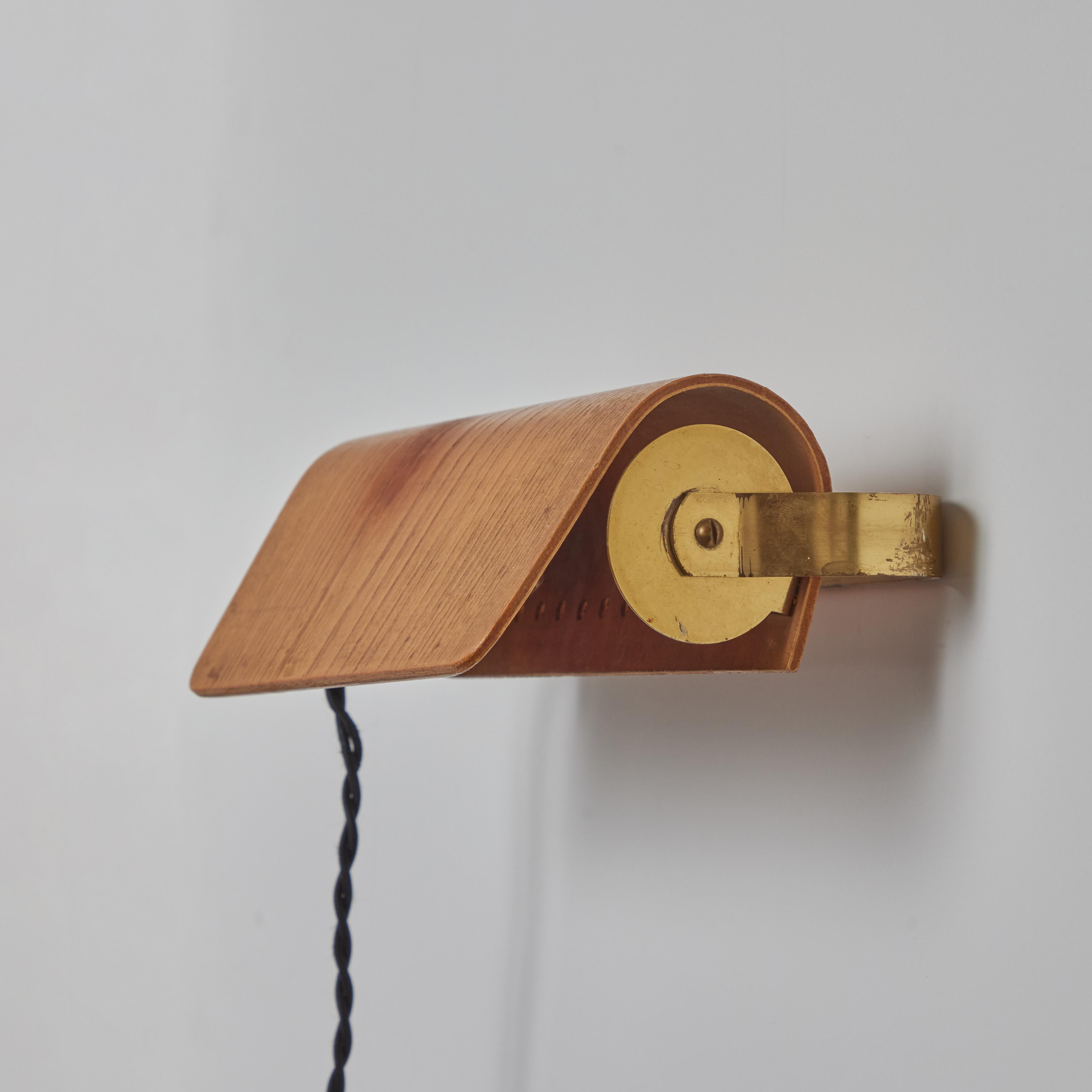 Pair of 1960s Wood & Brass Wall Lamps Attributed to Hans-Agne Jakobsson For Sale 4
