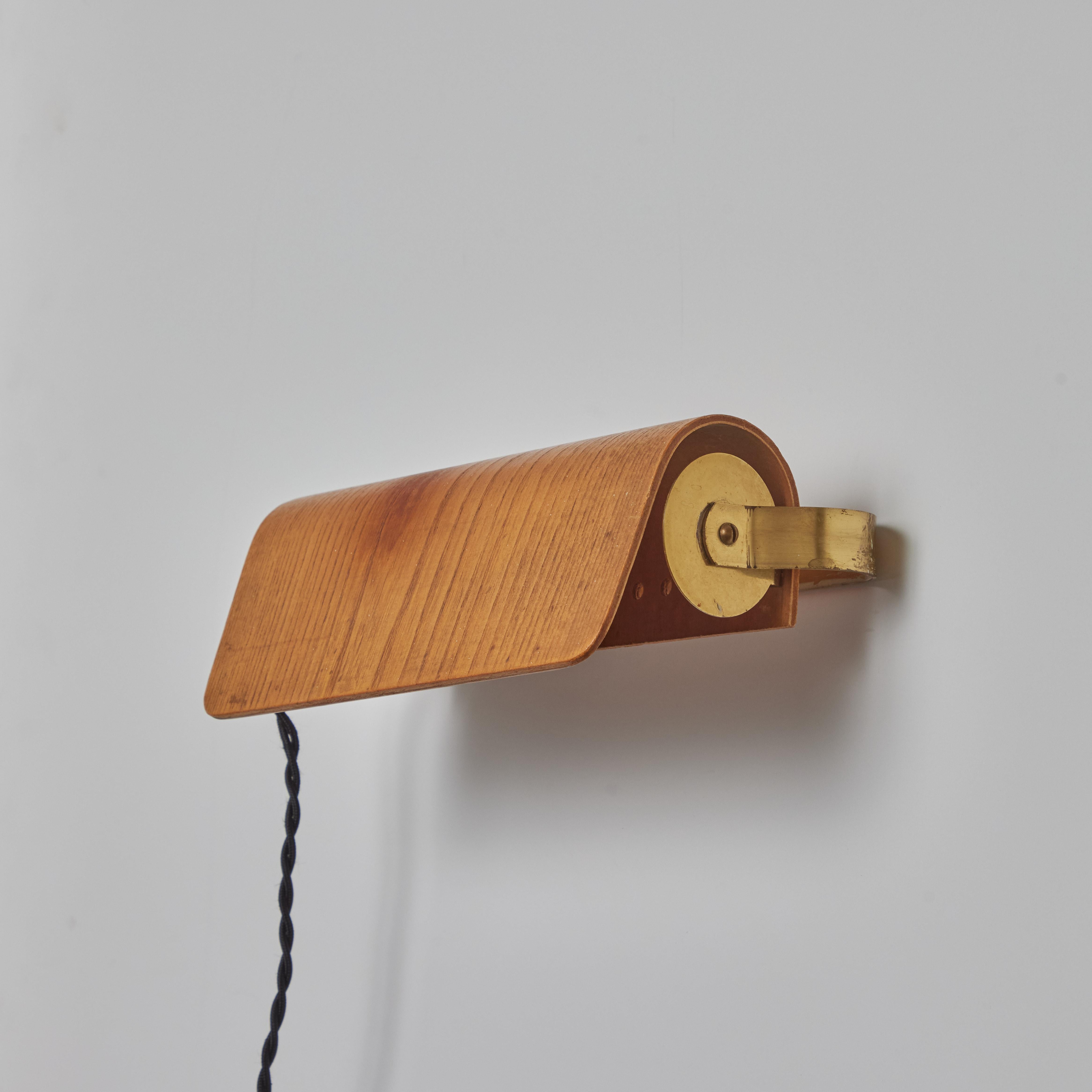 Pair of 1960s Wood & Brass Wall Lamps Attributed to Hans-Agne Jakobsson For Sale 2