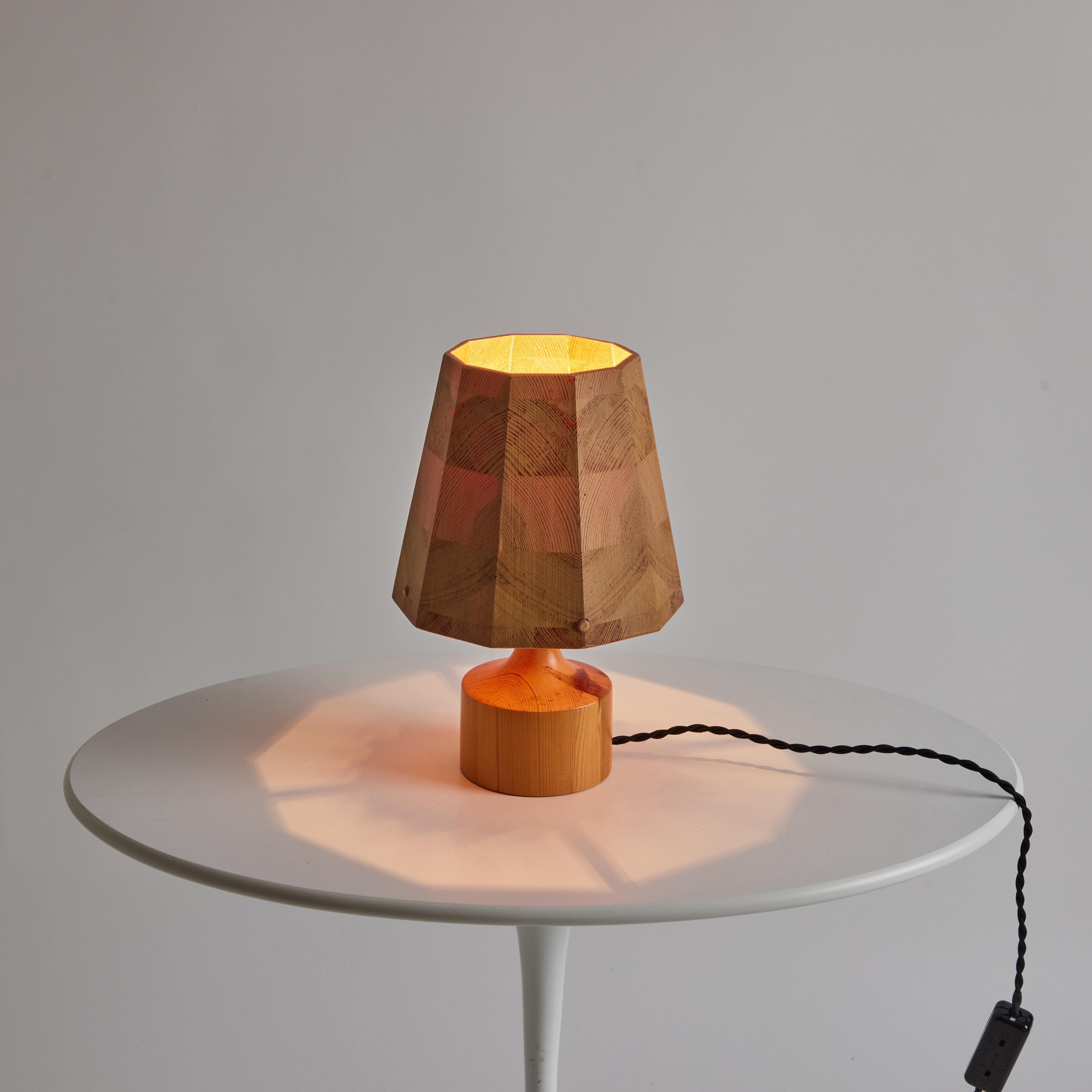 Pair of 1960s Wood Table Lamps Attributed to Hans-Agne Jakobsson for AB Ellysett For Sale 4