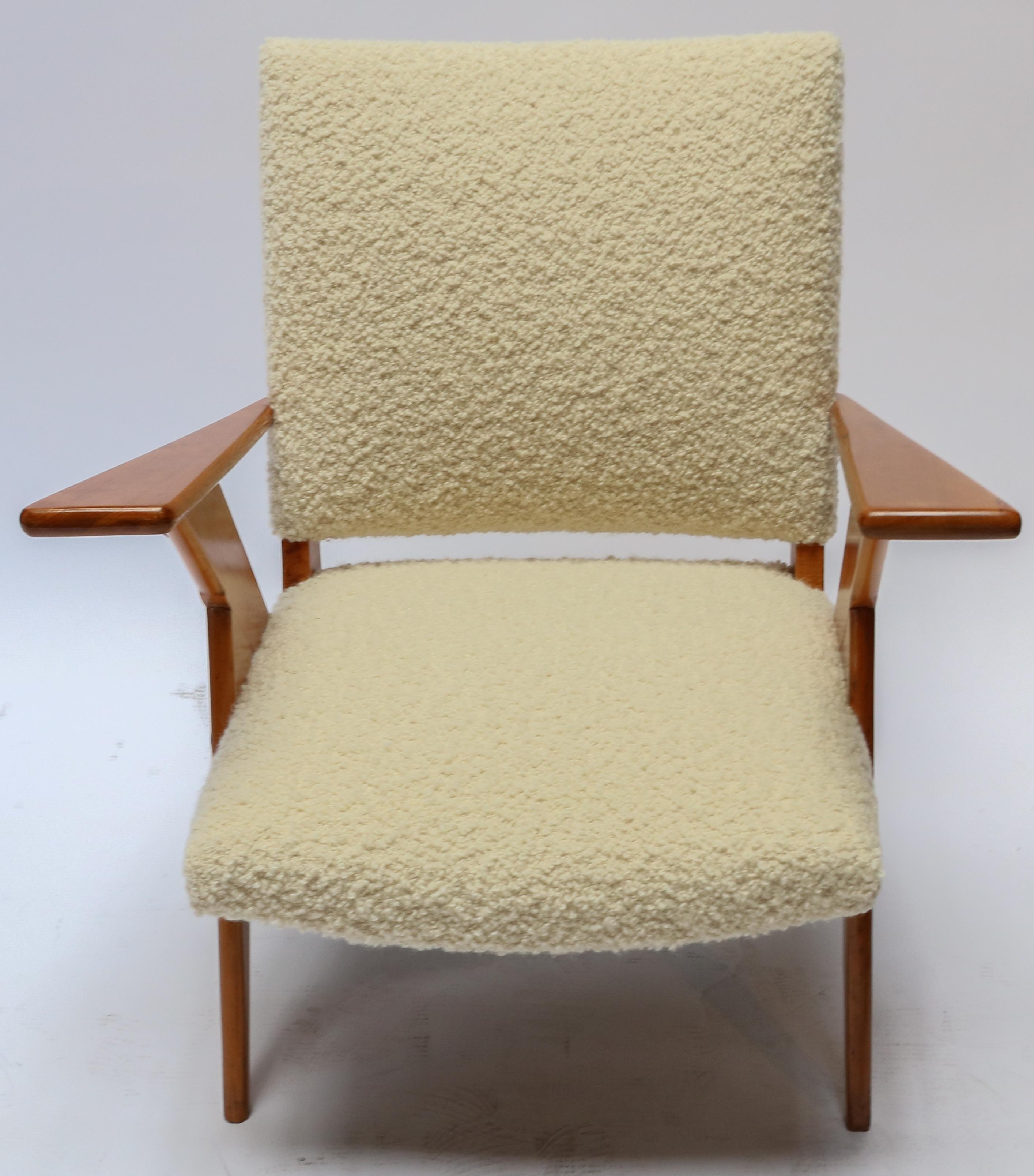 Mid-20th Century Pair of 1960s Zanine Brazilian Armchairs in Ivory Boucle