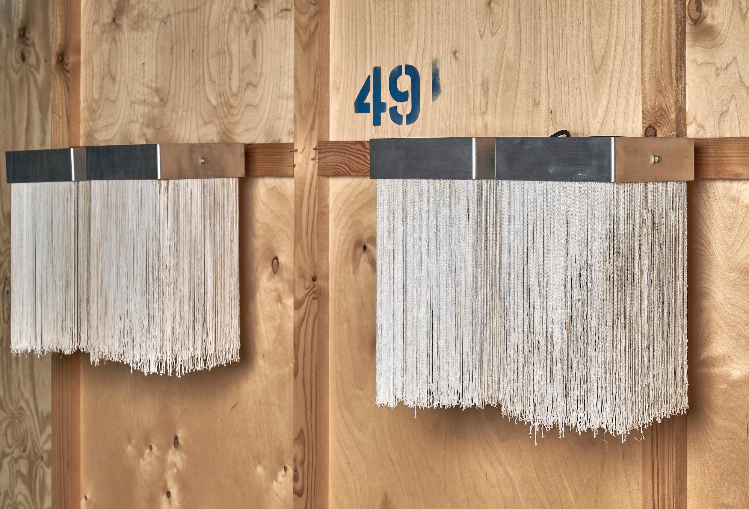 Italian Pair of 1964 Massimo Vignelli 259/2 Wall Sconces by Arteluce For Sale