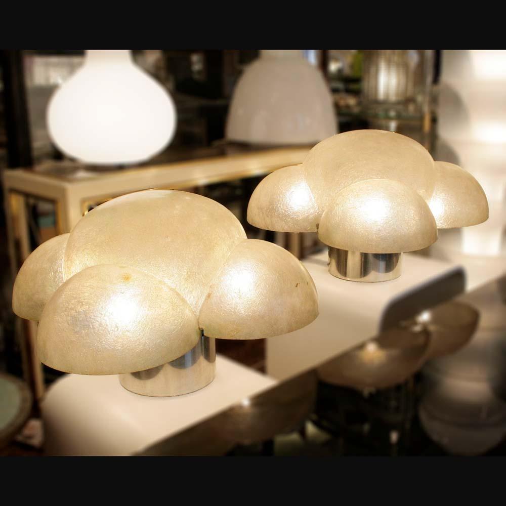 Milieu du XXe siècle Paire de lampes de table Luna de conception italienne de Gianemilio Piero et Anna Monti, 1968 en vente