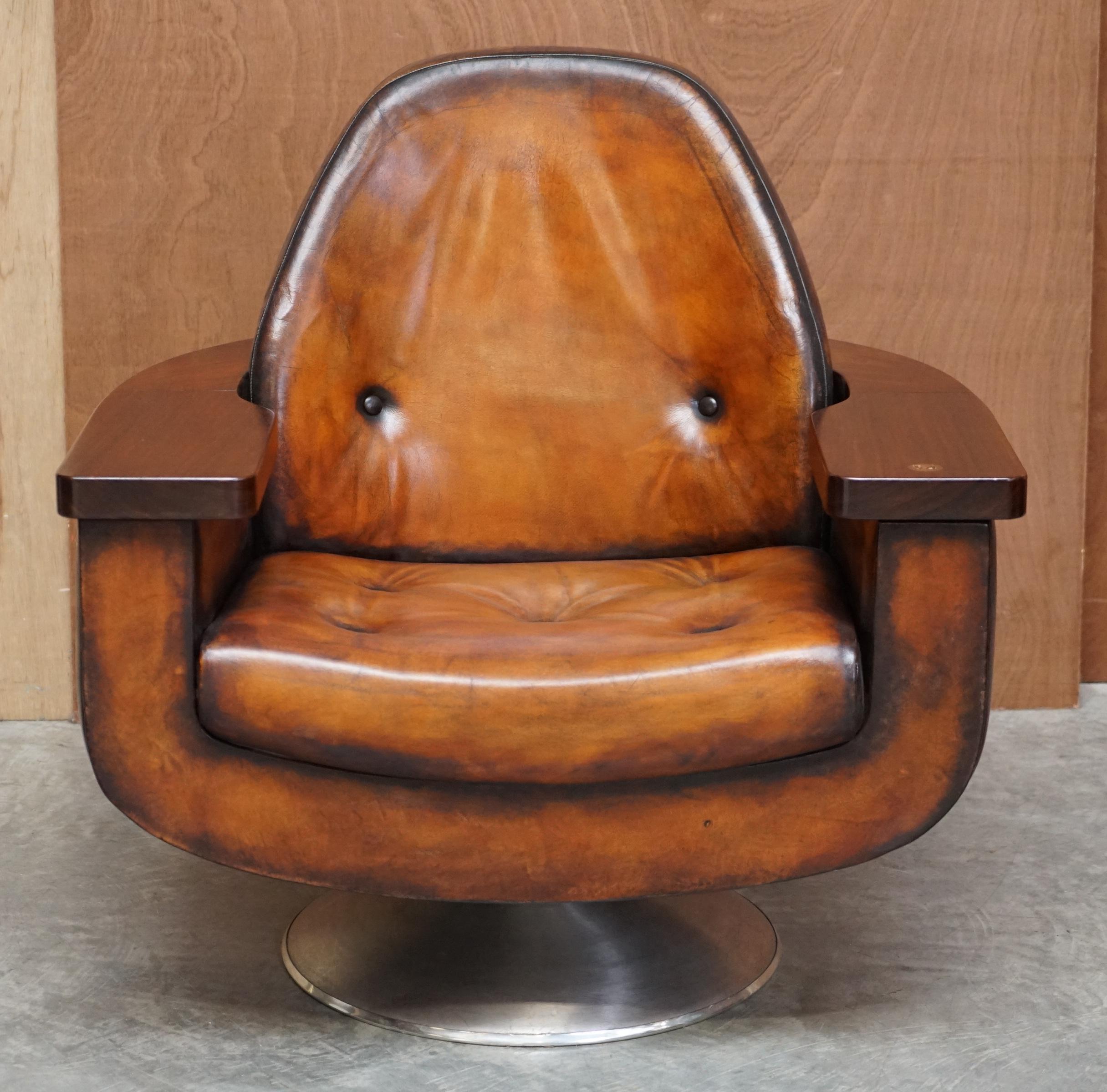 peter hoyte sling chair
