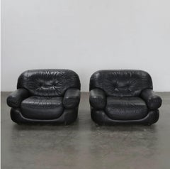 Coppia di sedie da salotto in pelle Stitch by Stitch degli anni '70 di Adriano Piazzesi