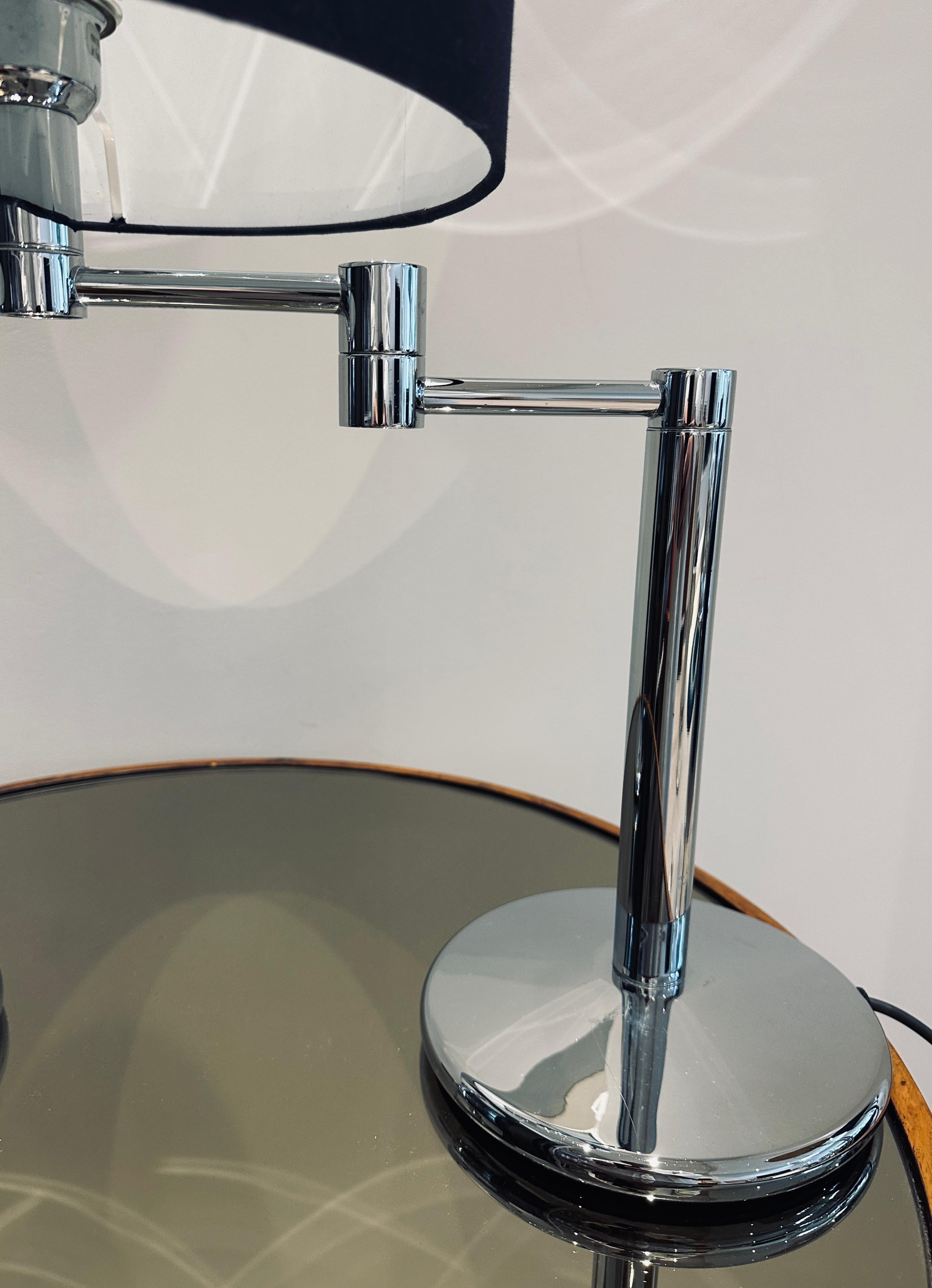 Pair of 1970s American Walter Von Nessen Style Swing Arm Chrome Table Lamps For Sale 7