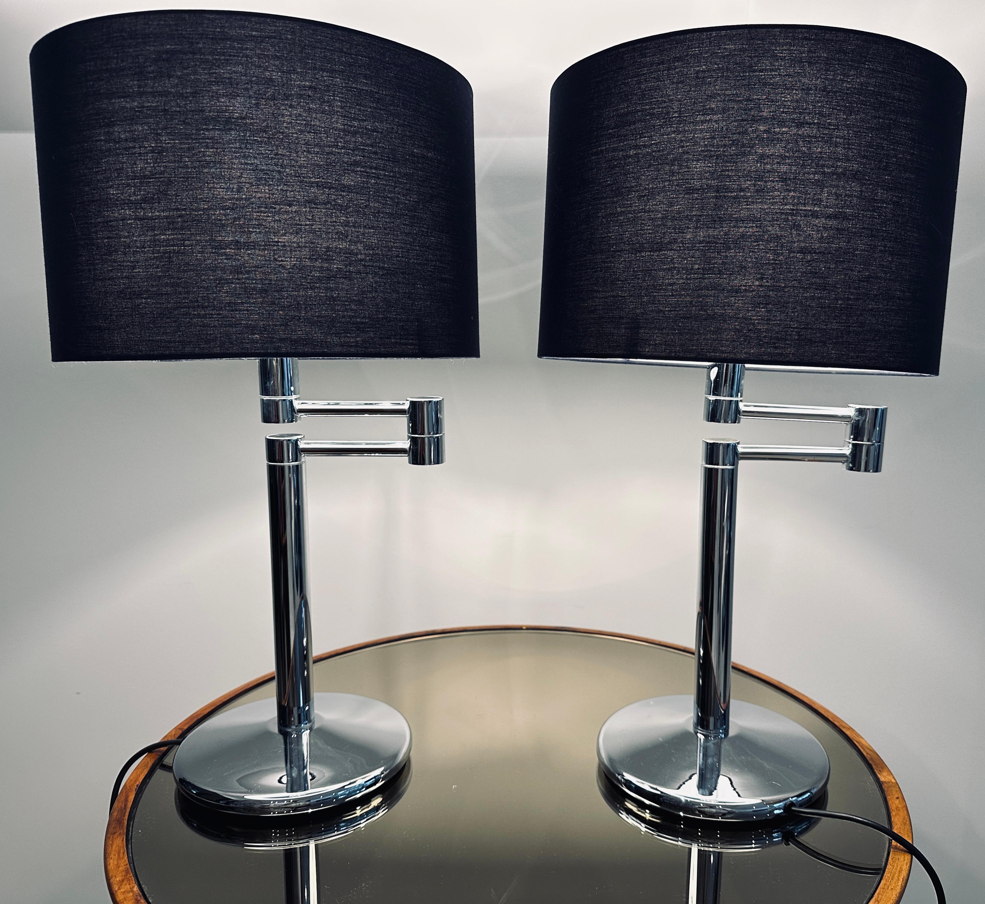 Metal Pair of 1970s American Walter Von Nessen Style Swing Arm Chrome Table Lamps For Sale