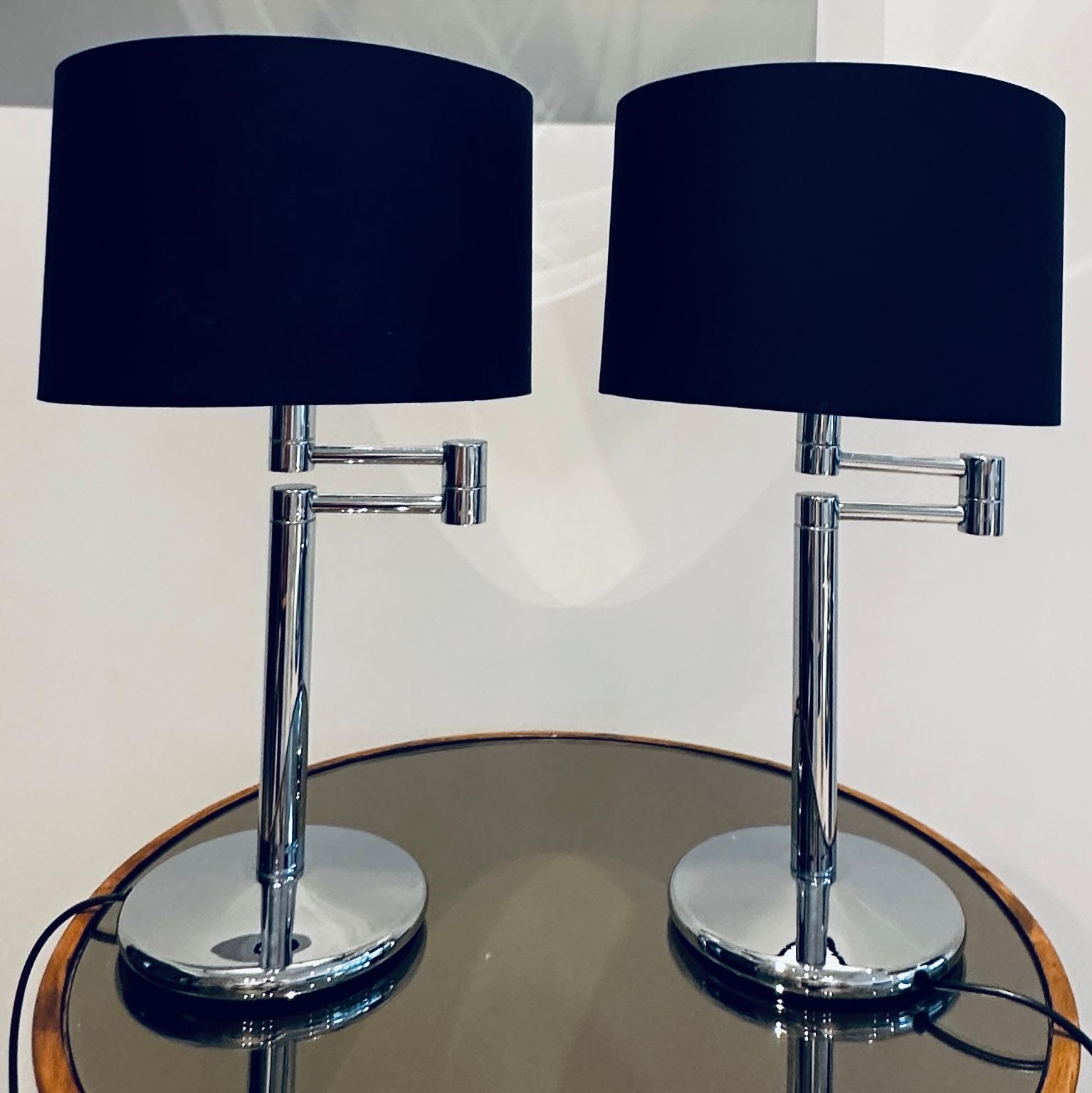 Pair of 1970s American Walter Von Nessen Style Swing Arm Chrome Table Lamps For Sale 1