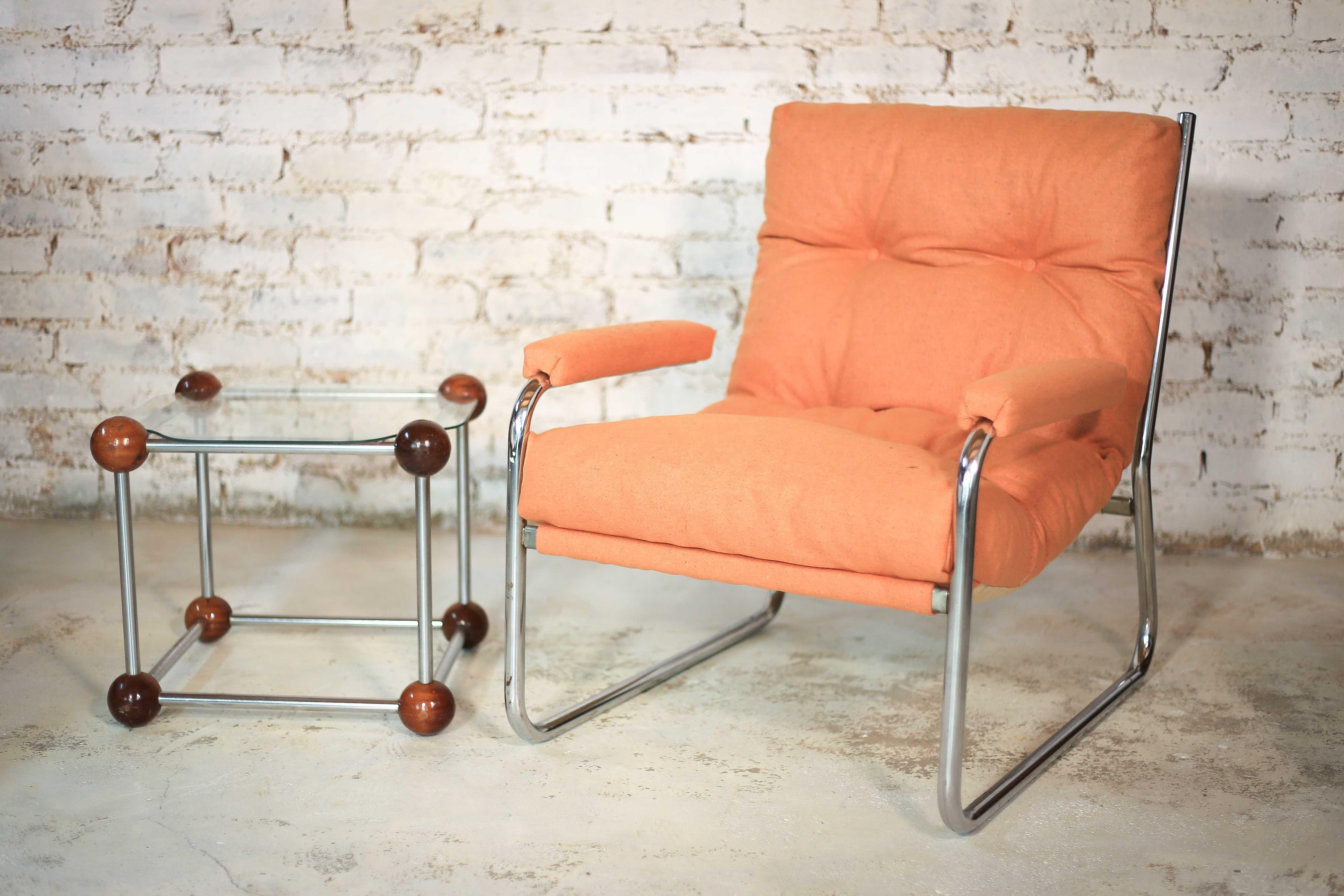 Pair of 1970s Bauhaus Style Tubular Steel Cantilever Sling Chairs - in stock For Sale 2