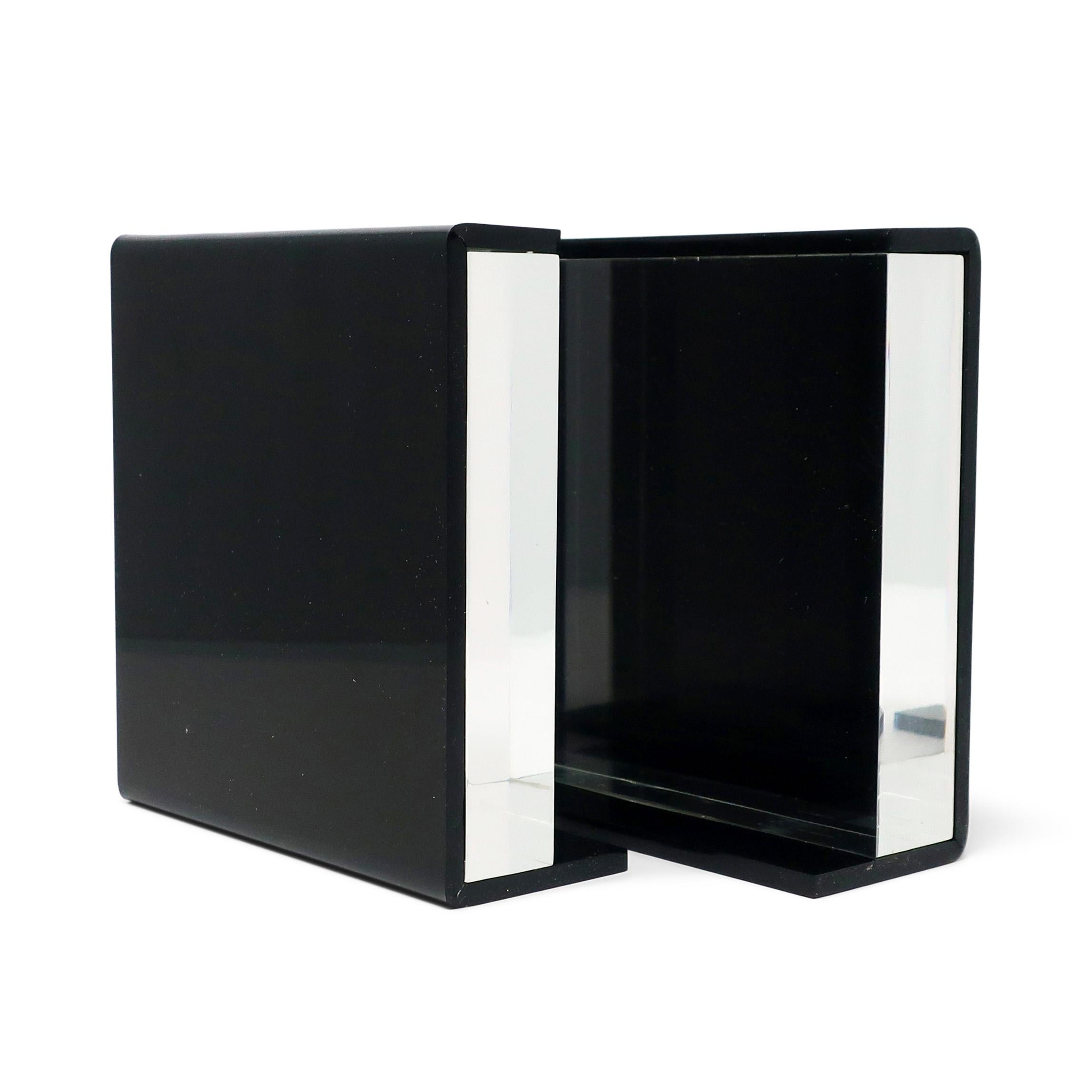Pair of 1970s Black & Clear Lucite Bookends For Sale 1