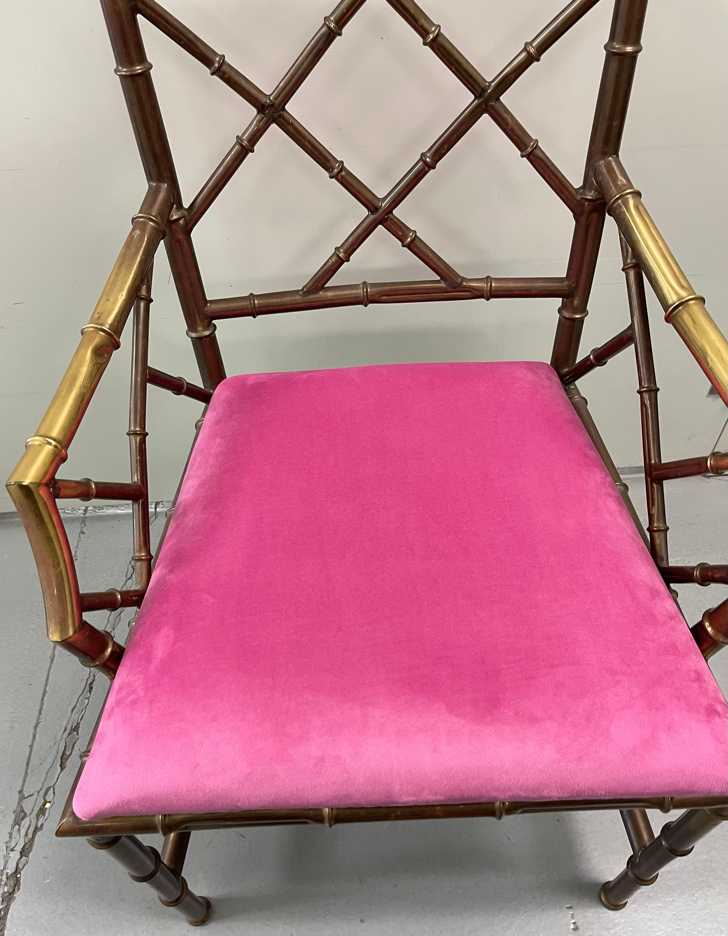 Paire de fauteuils en laiton Chinoiserie Faux Bambou des années 1970 en vente 2