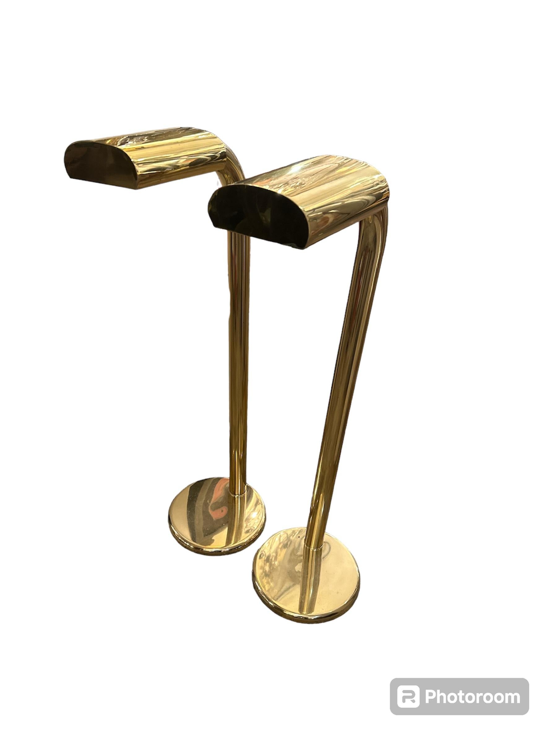 North American Pair of 1970s Brass Floor Lamps Manner of Jim Bindman for Rainbow Lighting Co.