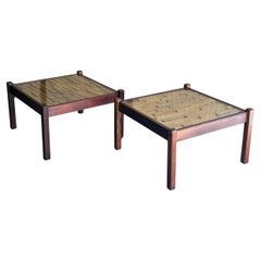 Pareja de Side de madera dura brasileña de los años 70  Mesas auxiliares by Percival Lafer
