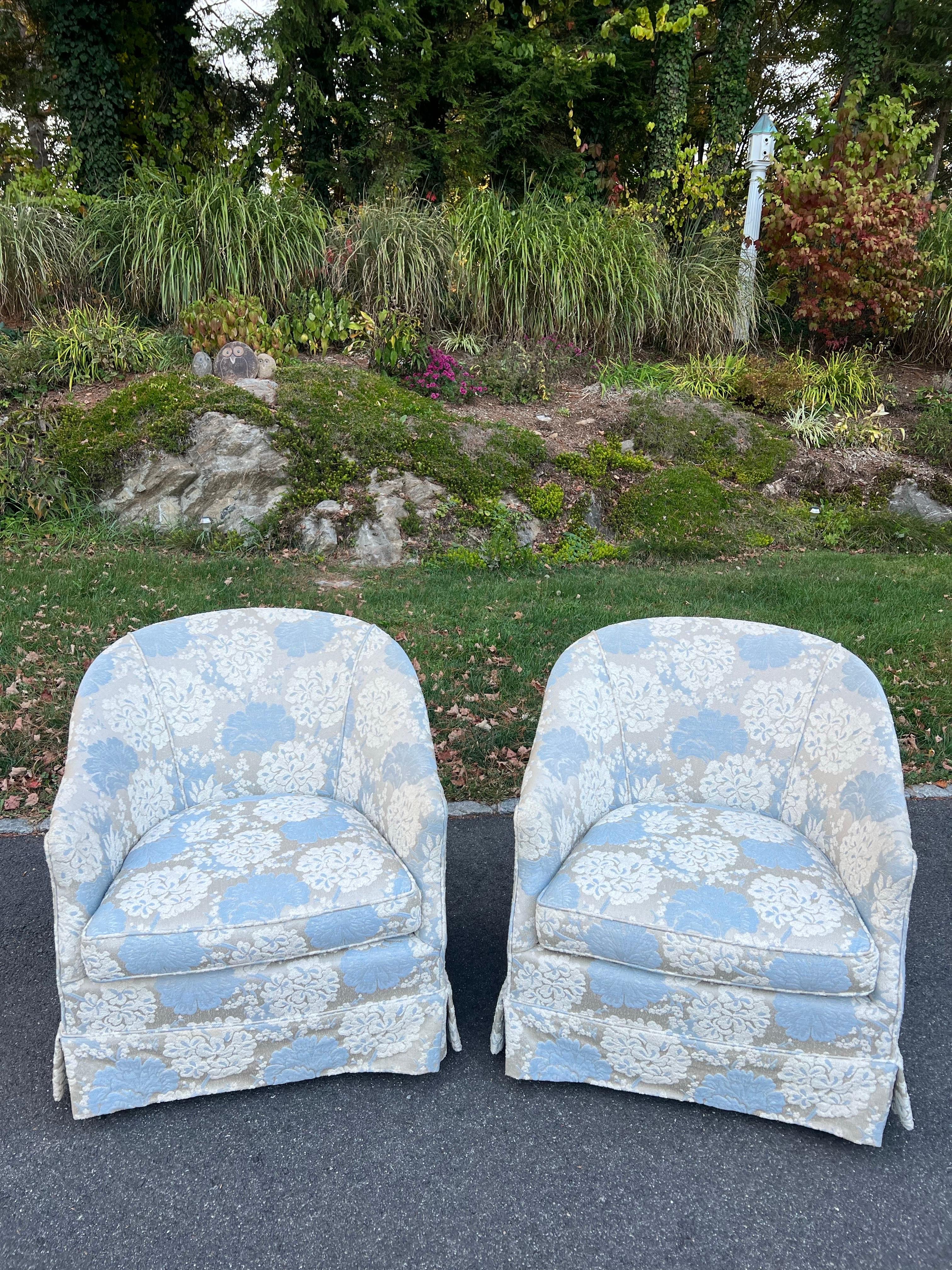 Fin du 20e siècle Paire de fauteuils club en brocart des années 1970 en vente