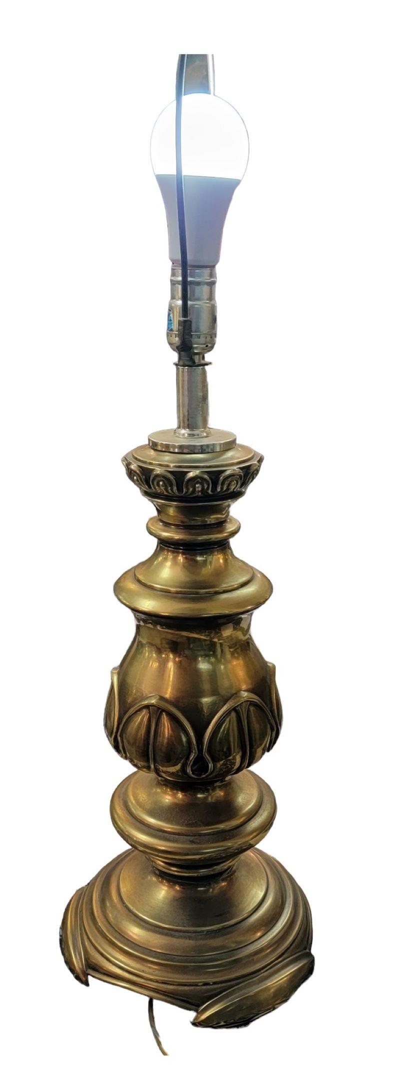 Bronze Paire de lampes de table en bronze des années 1970 en vente