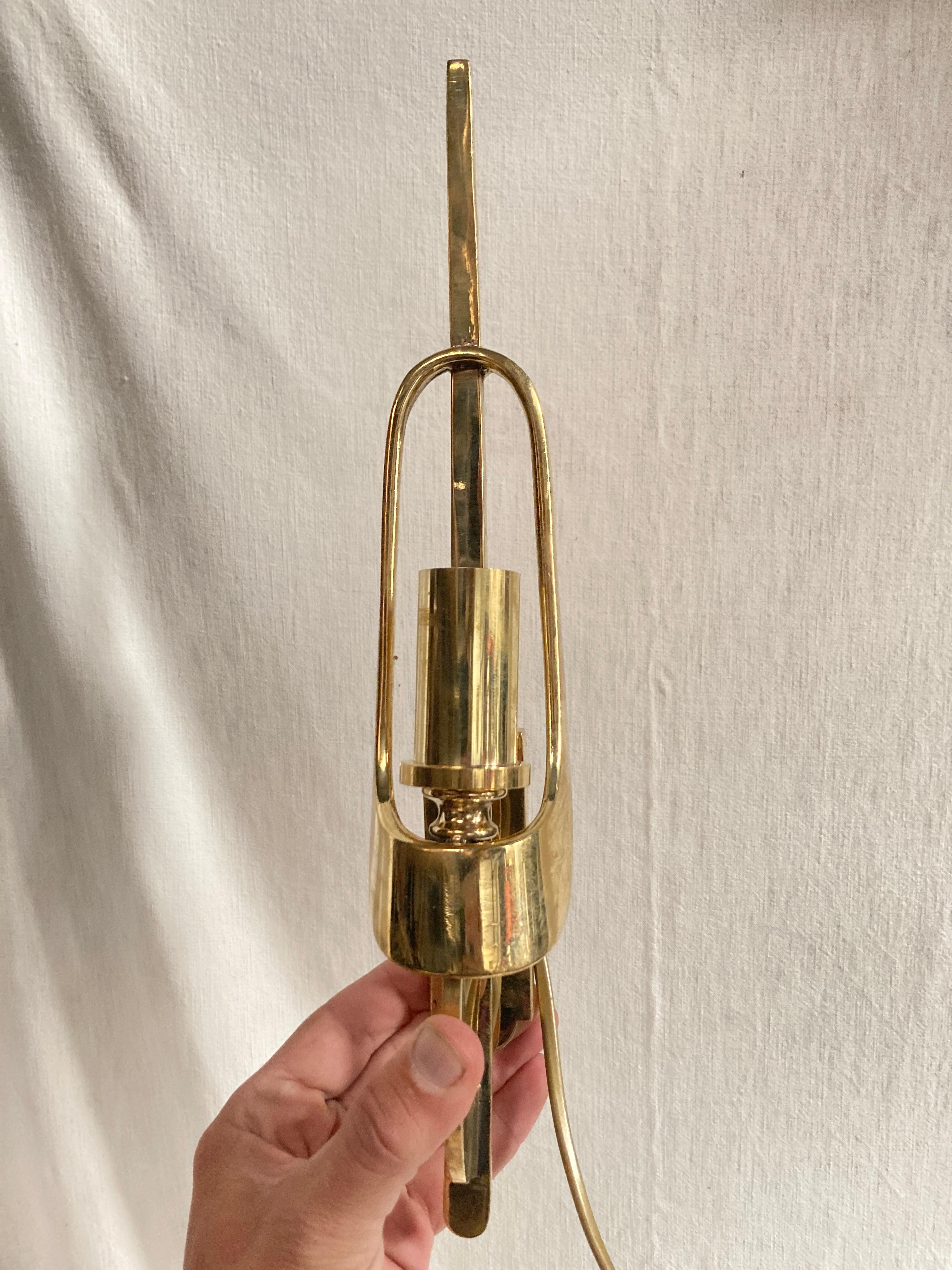 French Pair of 1970's Brutalist bronze sconces For Sale