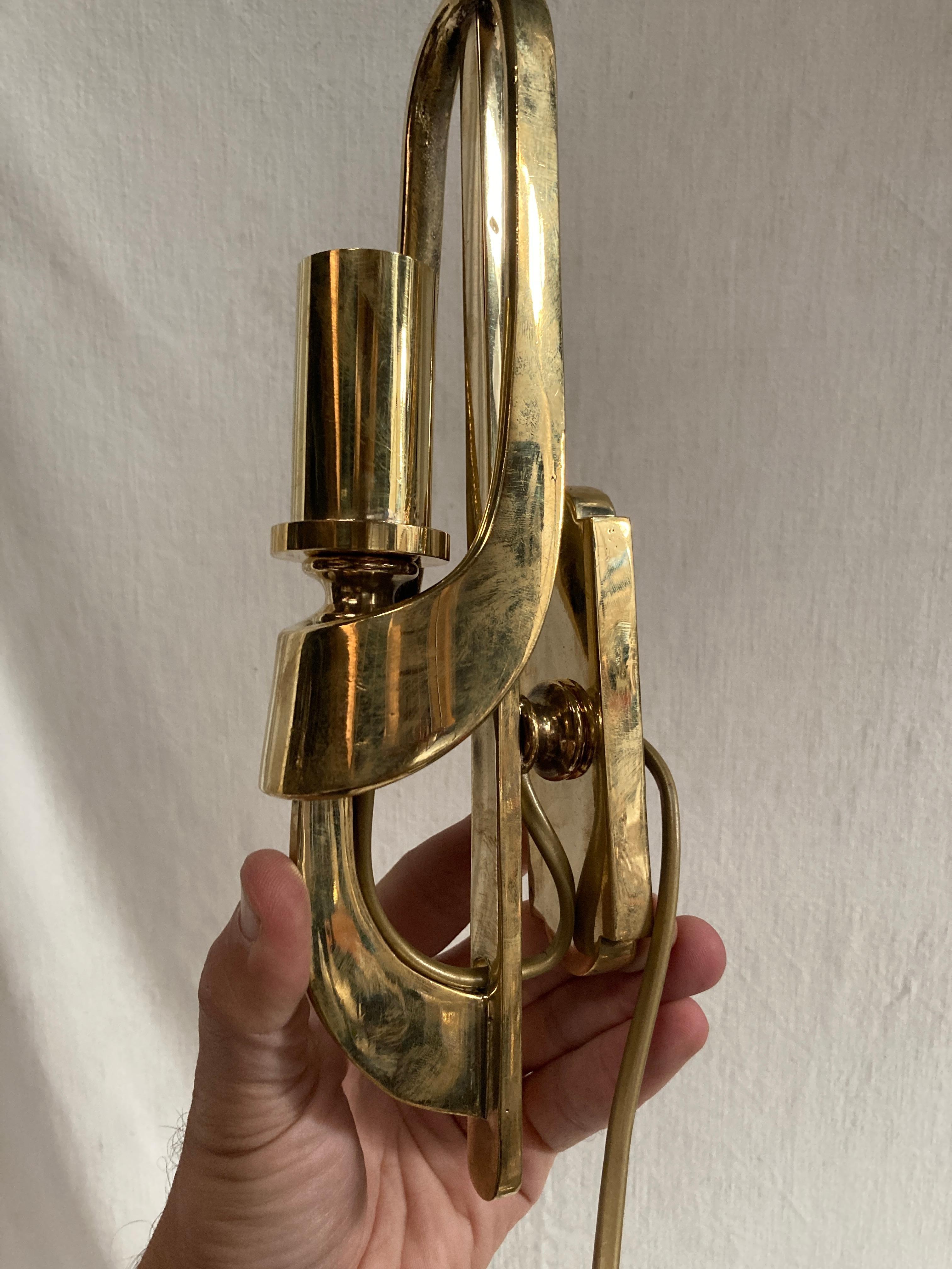 Bronze Pair of 1970's Brutalist bronze sconces For Sale
