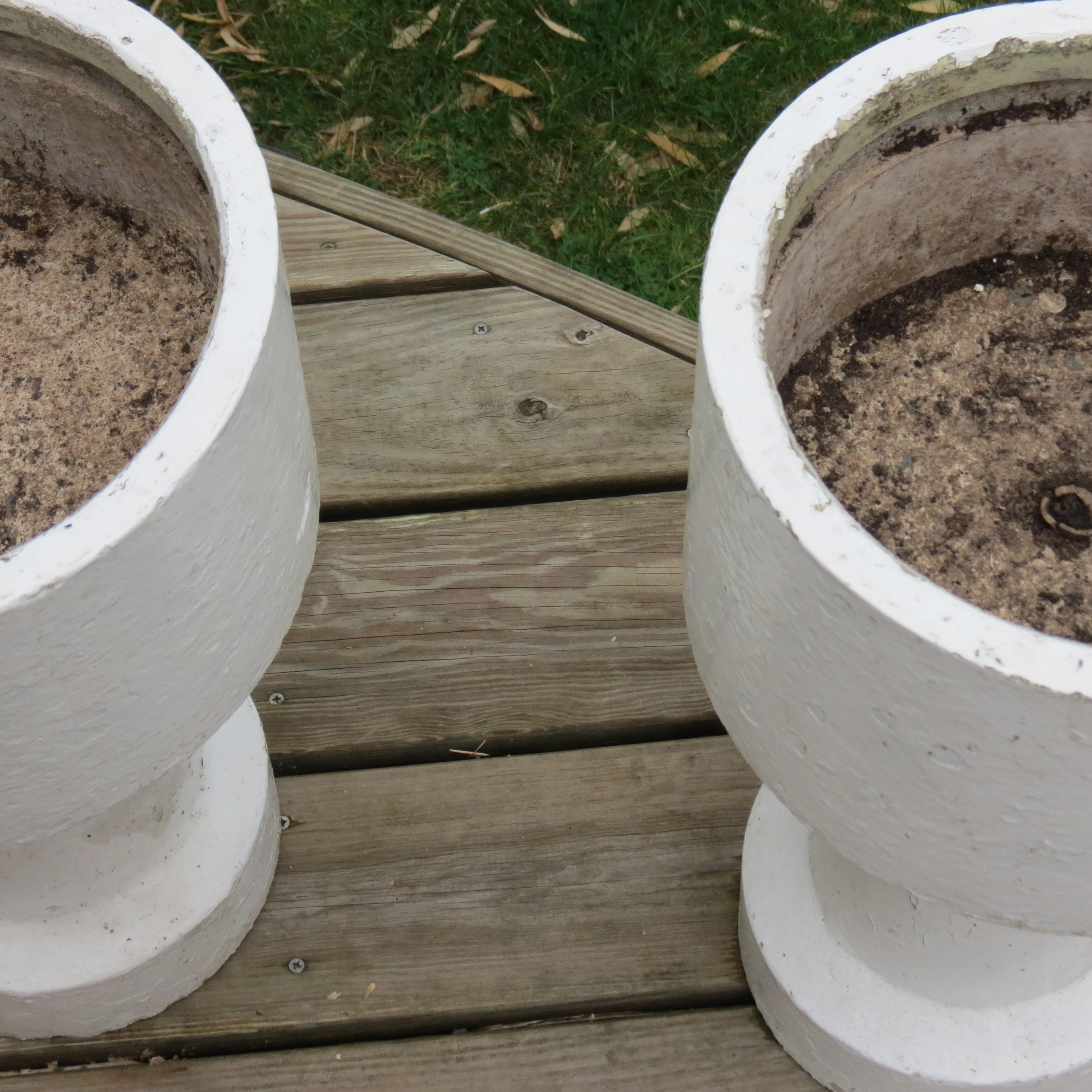 Pair of 1970s Brutalist style Concrete Garden Planters 1