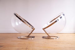 Pair of 1970s Bubble Chairs in the manner of Christian Daninos