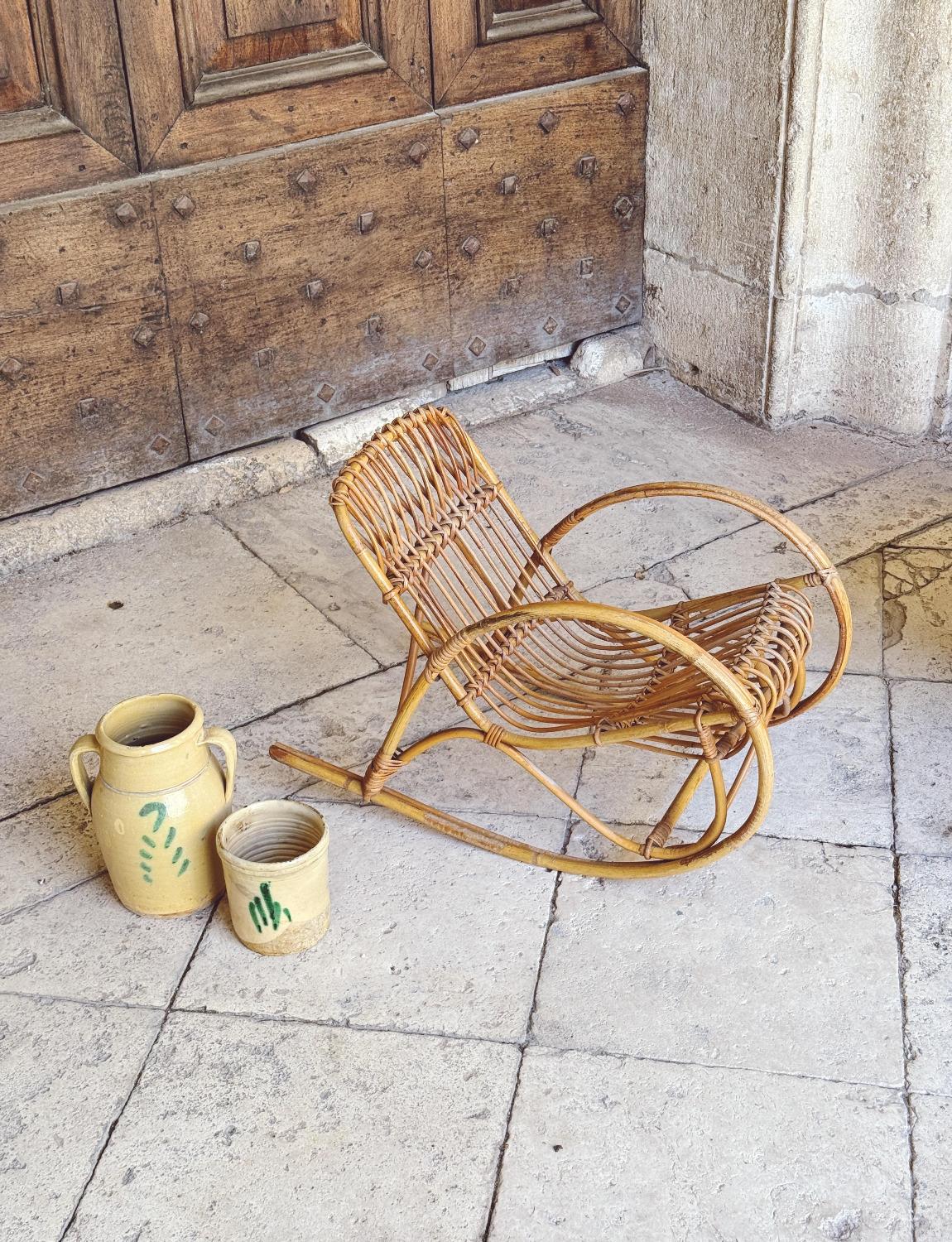 Late 20th Century Pair of 1970s Children's Wicker Rocking chairs For Sale
