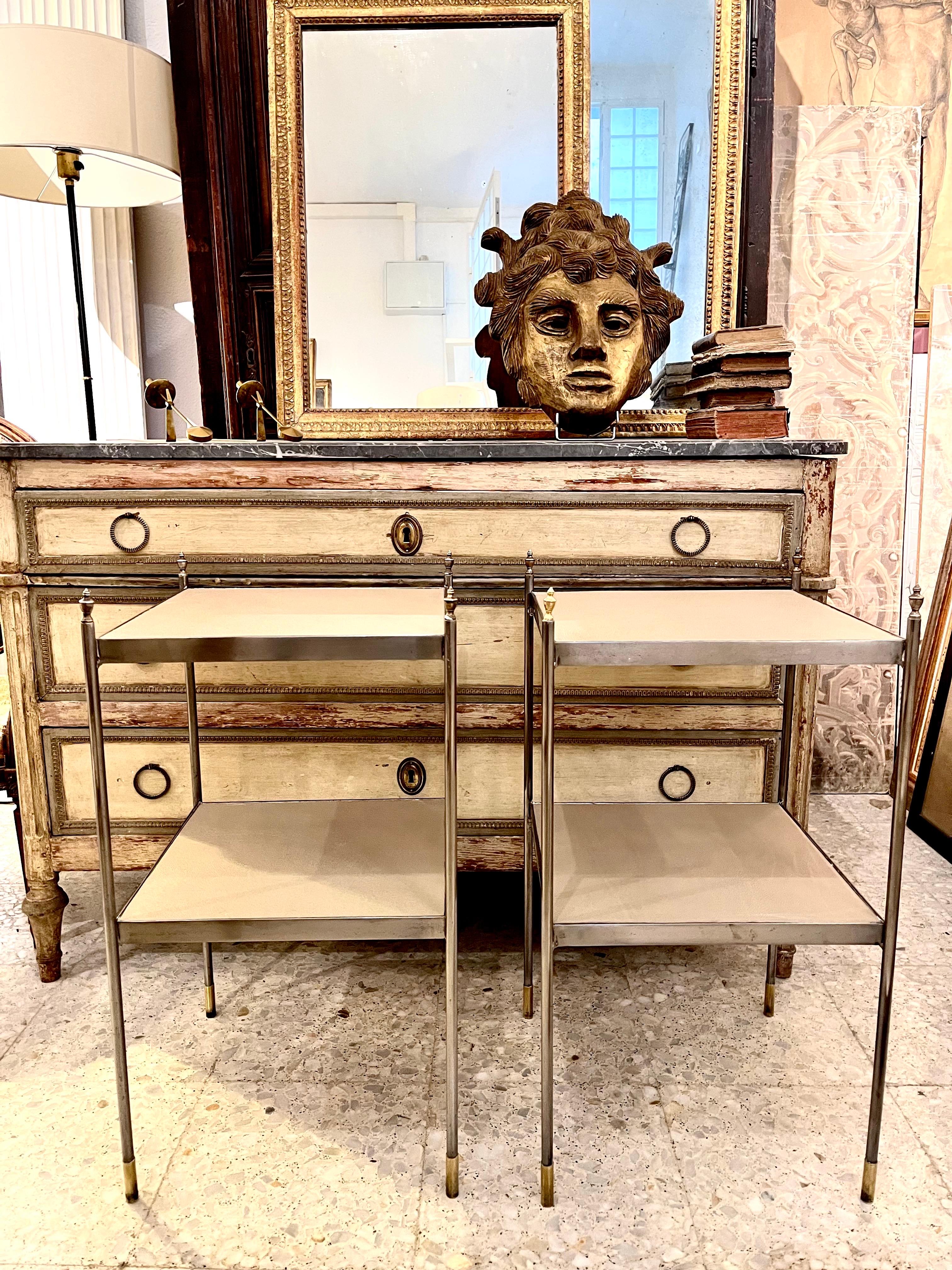 Pair of 1970s Chrome and Brass Leather Jansen Style Side Tables im Angebot 7