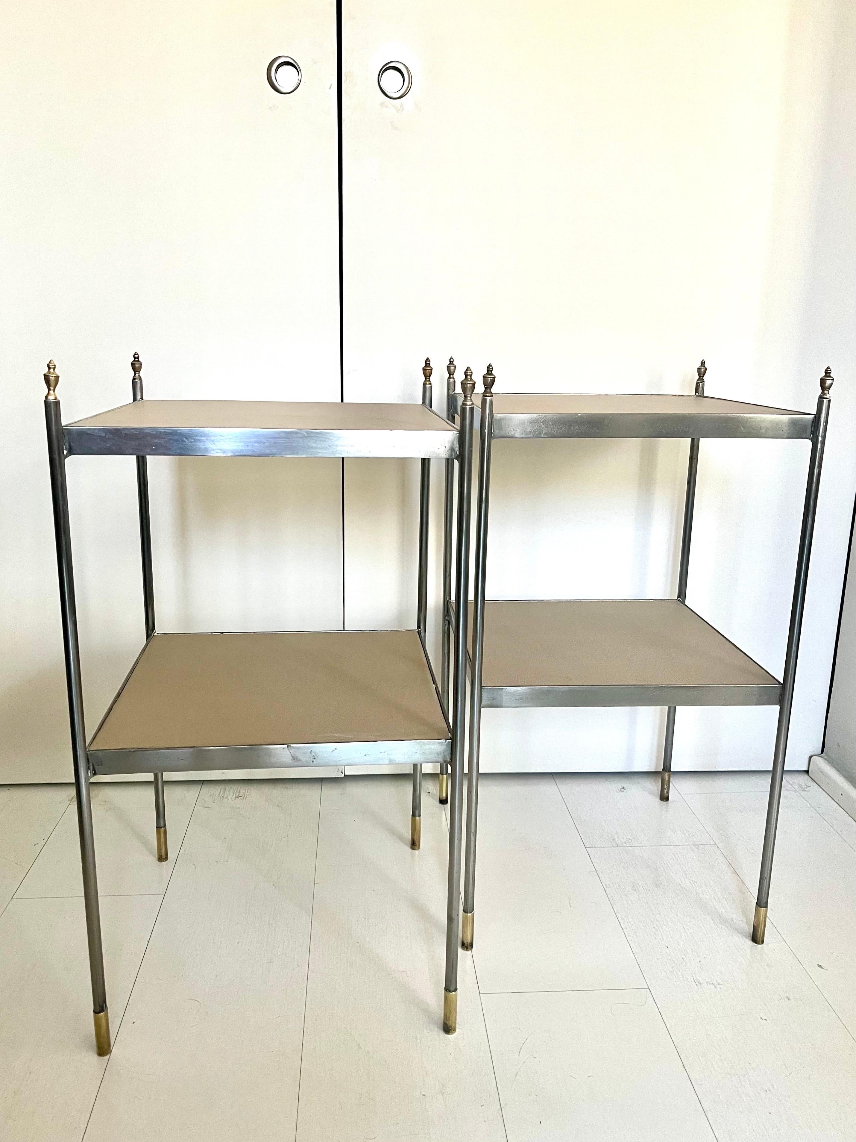 Pair of 1970s Chrome and Brass Leather Jansen Style Side Tables im Angebot 2